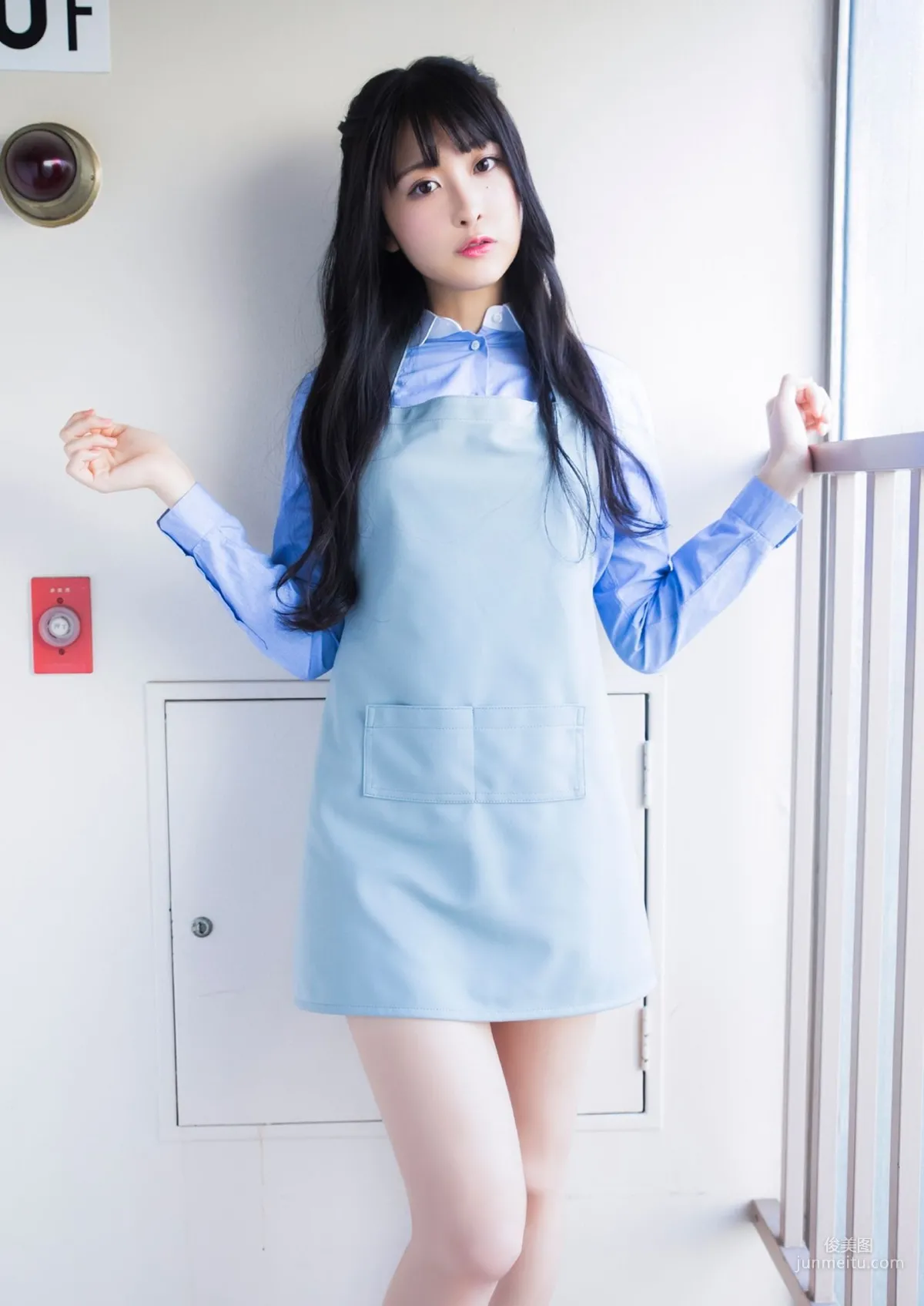 真島なおみ「不思議な少女の秘密の花園」[PB] 写真集3