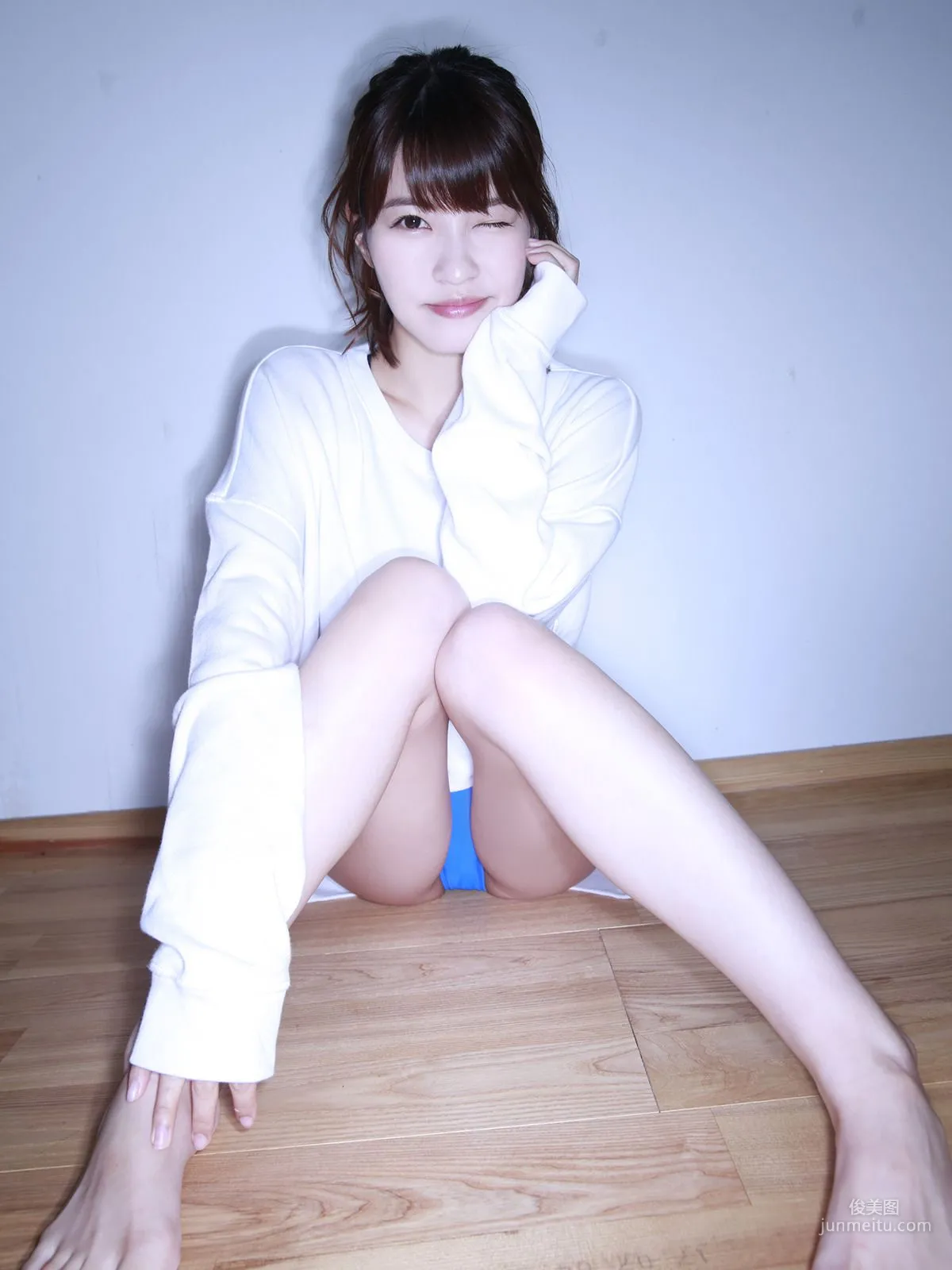 岸明日香『真夏のGパイSHOCK』 [Sabra.net] 写真集7