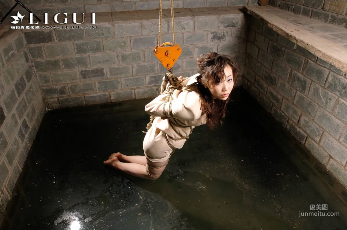 璐璐《絲襪捆綁繩藝》 [LIGUI麗櫃美束] 寫真集 68