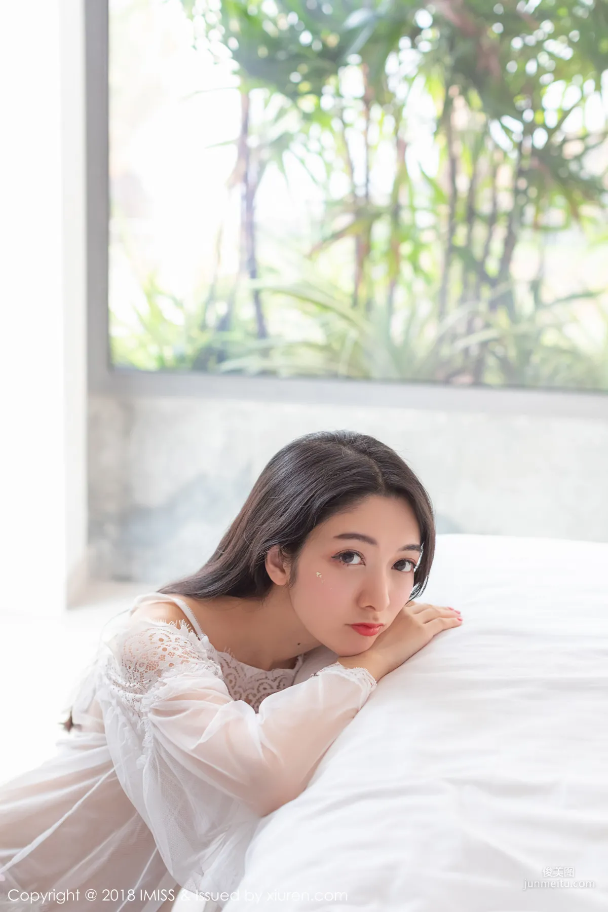 Angela小熱巴《透明的肚兜誘惑》 [愛蜜社IMiss] Vol.285 寫真集 31