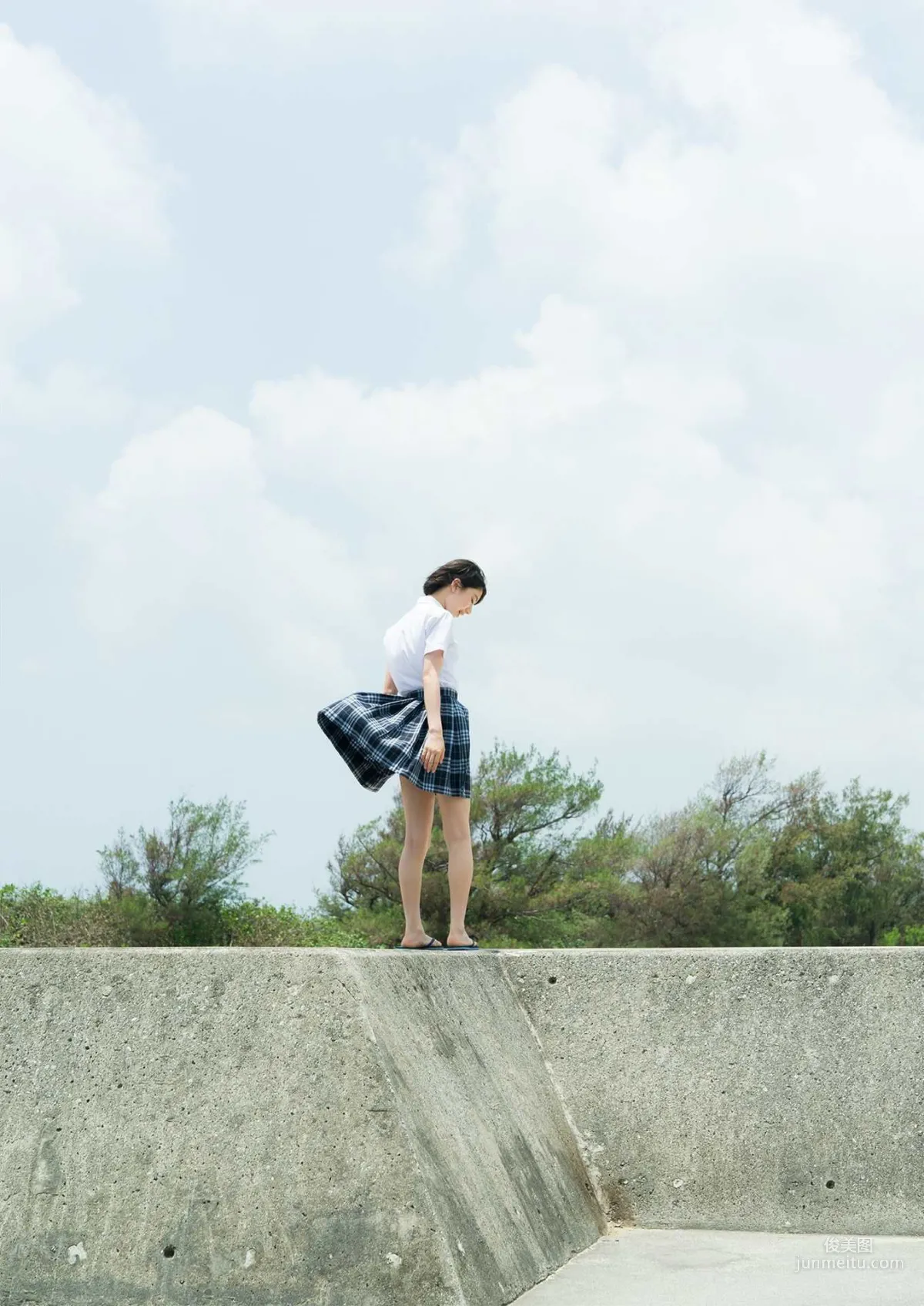 池間夏海 Ikema Natsumi 「なつみ」写真集1
