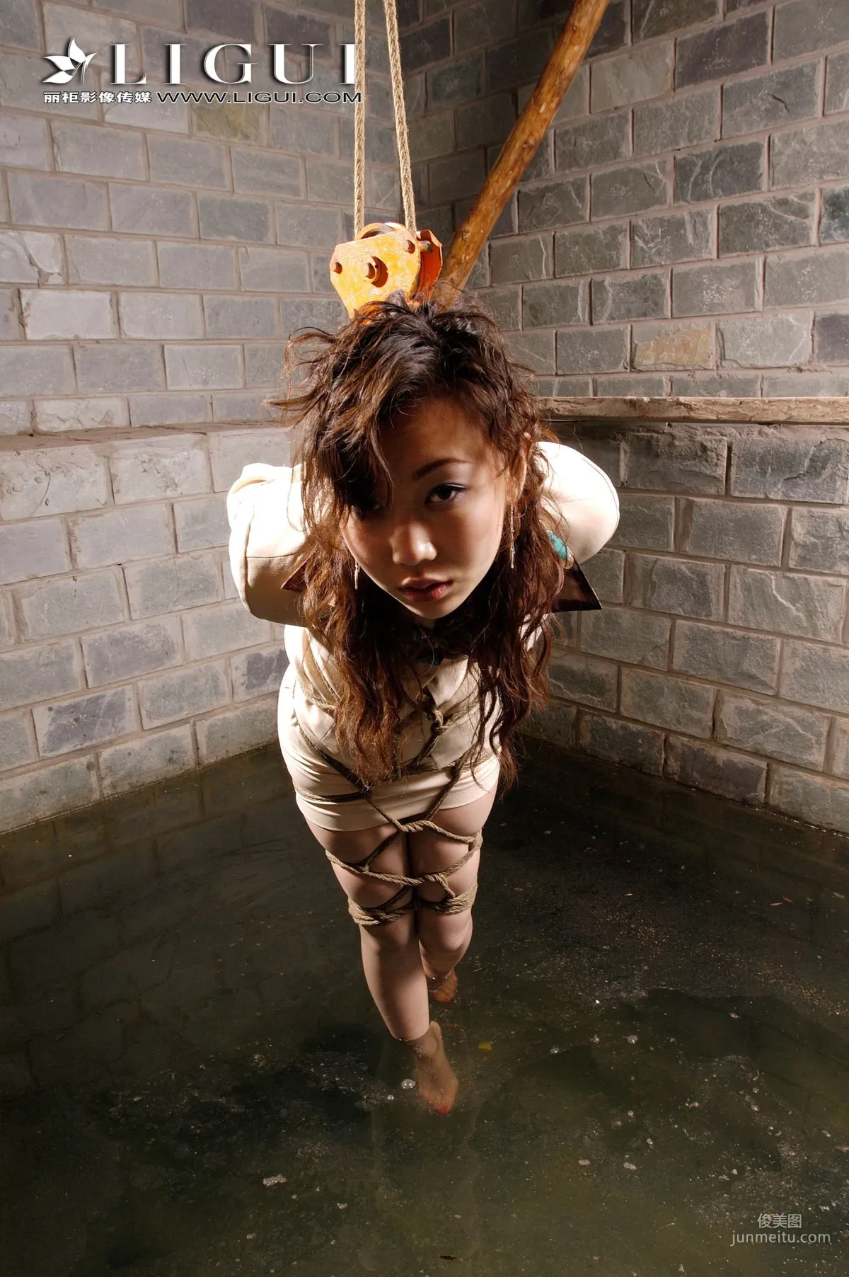 璐璐《絲襪捆綁繩藝》 [LIGUI麗櫃美束] 寫真集 79