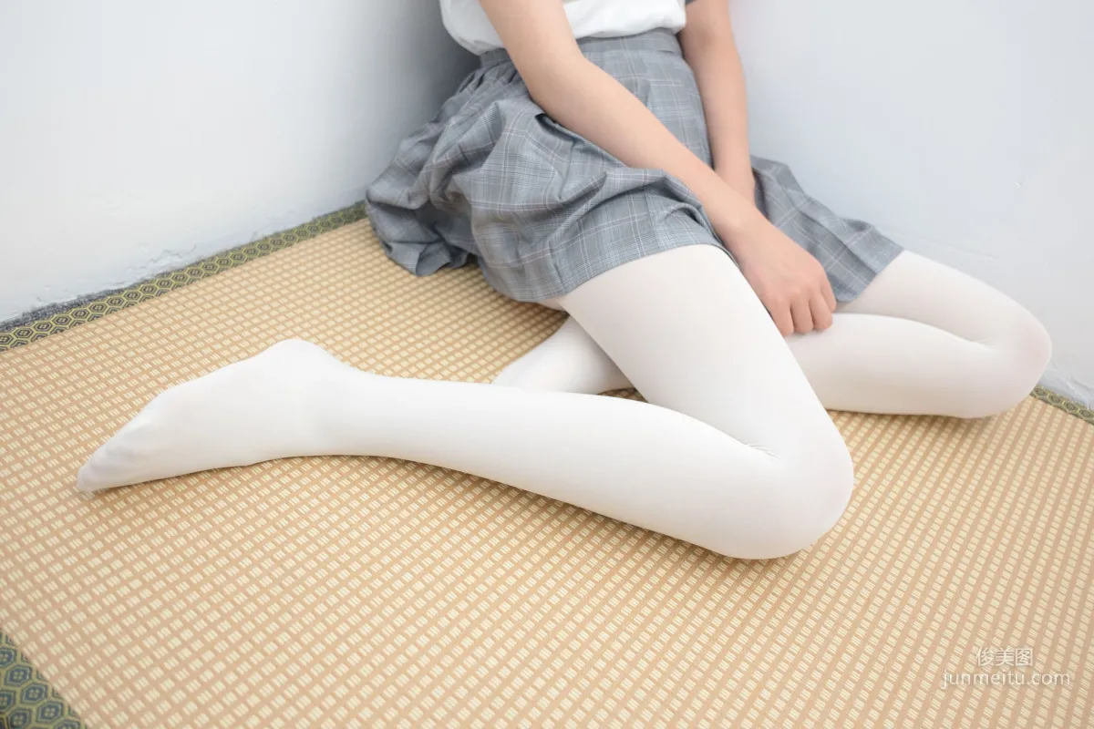 《吹弹可破》 [森萝财团] R15-028 写真集87