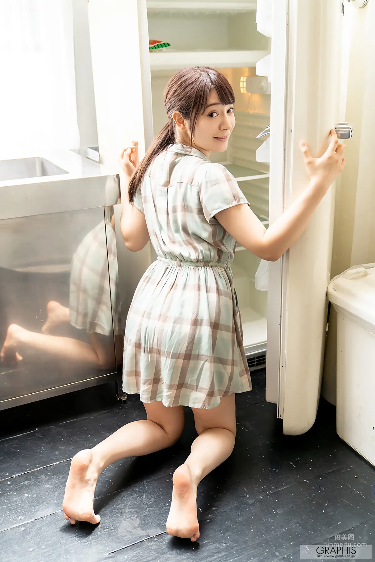 成宮梨香/成宮りか《Refresh Girl》 [Graphis] Gals 寫真集 24