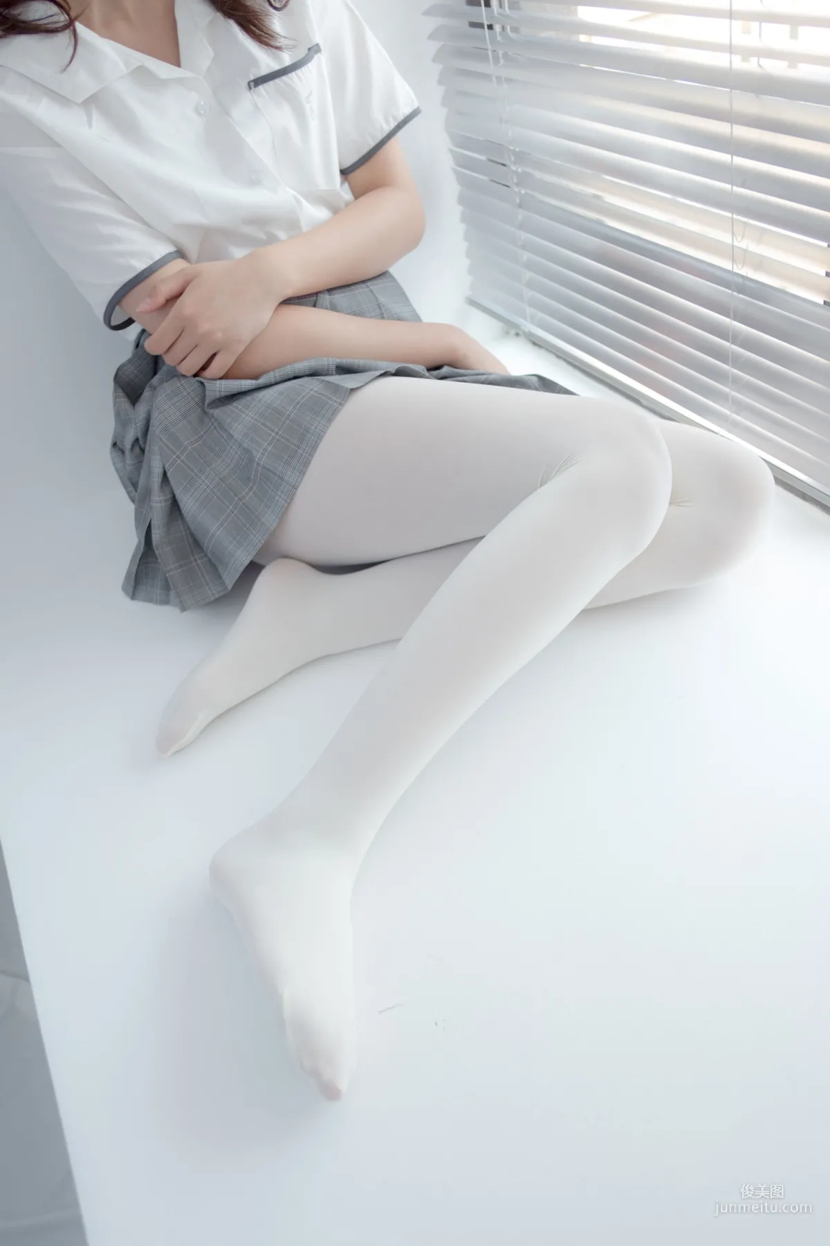 《吹弹可破》 [森萝财团] R15-028 写真集63
