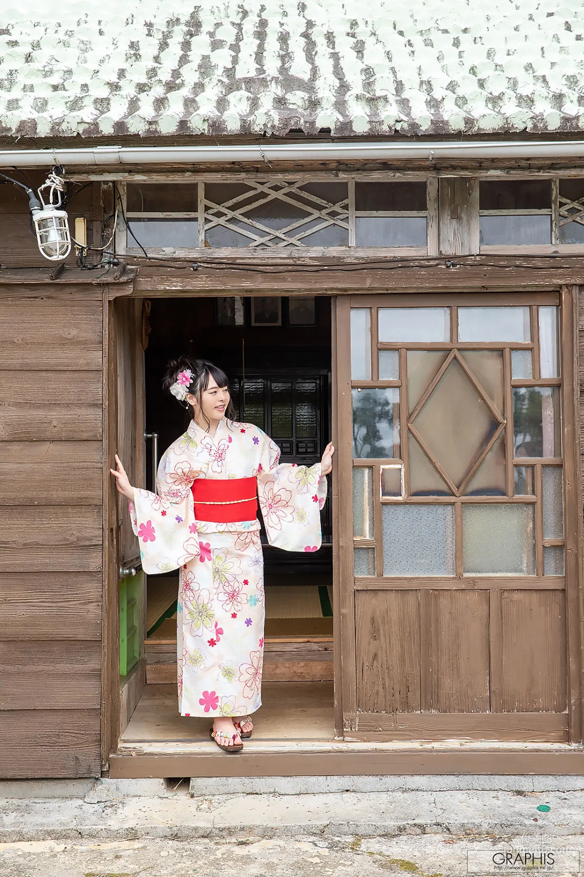 小倉由菜《Yunacent Cute》 [Graphis] Gals 写真集14
