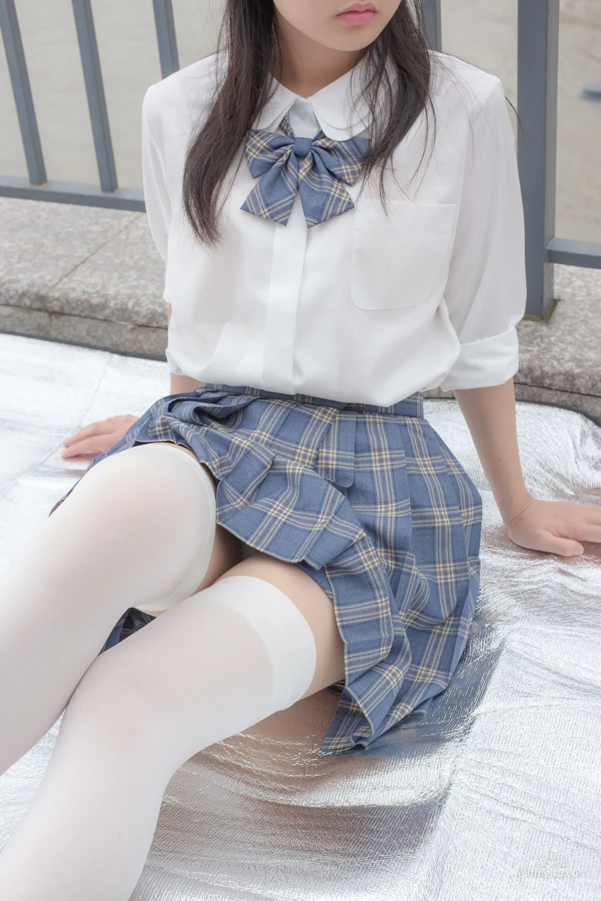 《百褶裙白絲美足》 [森蘿财團] R15-039 寫真集 15