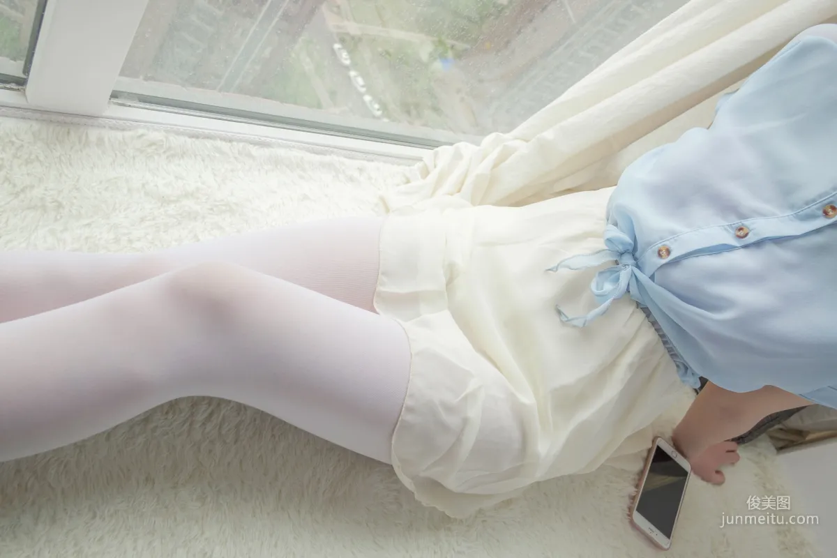 《窗台上的薄纱少女》 [森萝财团] R15-007 写真集8