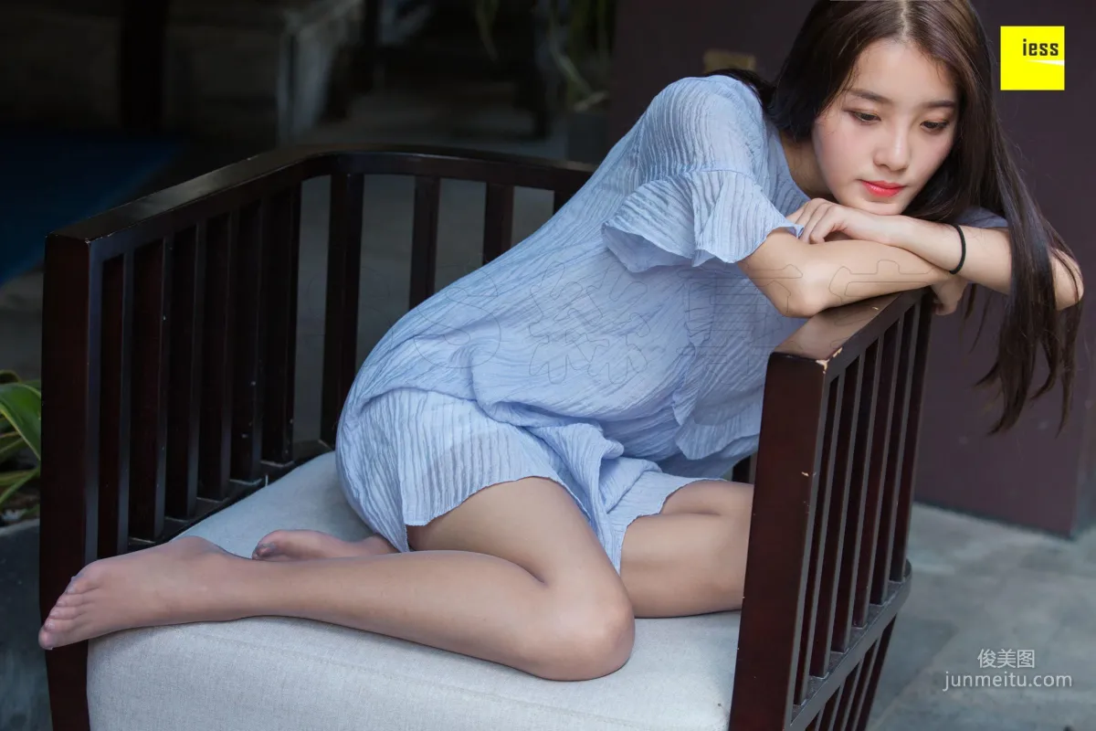 模特婉萍 《婉萍素雅風灰絲》[異思趣向IESS] 寫真集 20