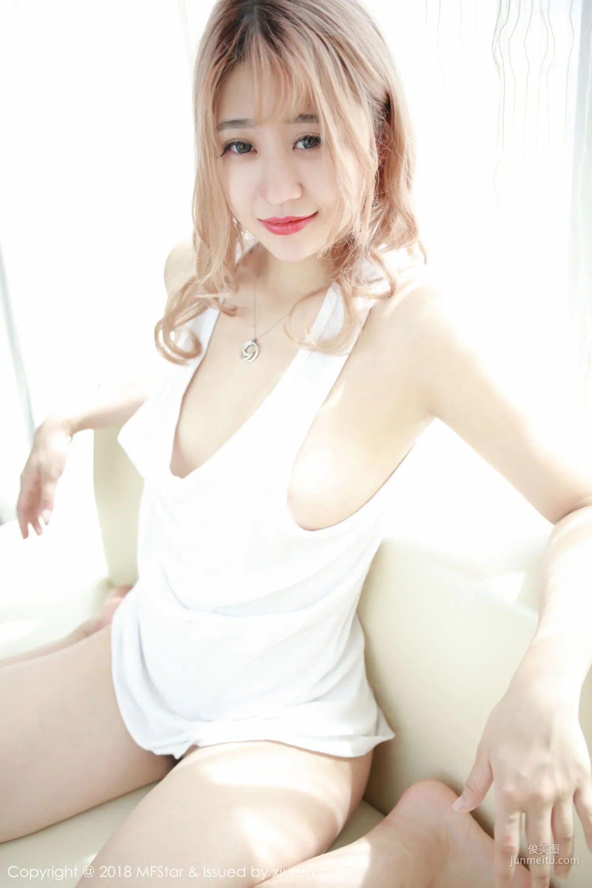靜靜tobey《膚若瓊脂的金發美女》 [模範學院MFStar] Vol.150 寫真集 11