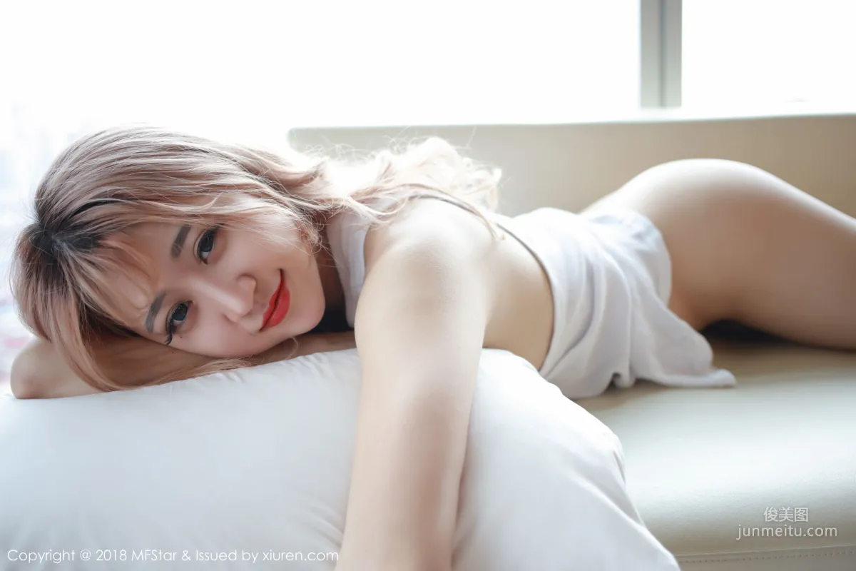 靜靜tobey《膚若瓊脂的金發美女》 [模範學院MFStar] Vol.150 寫真集 19