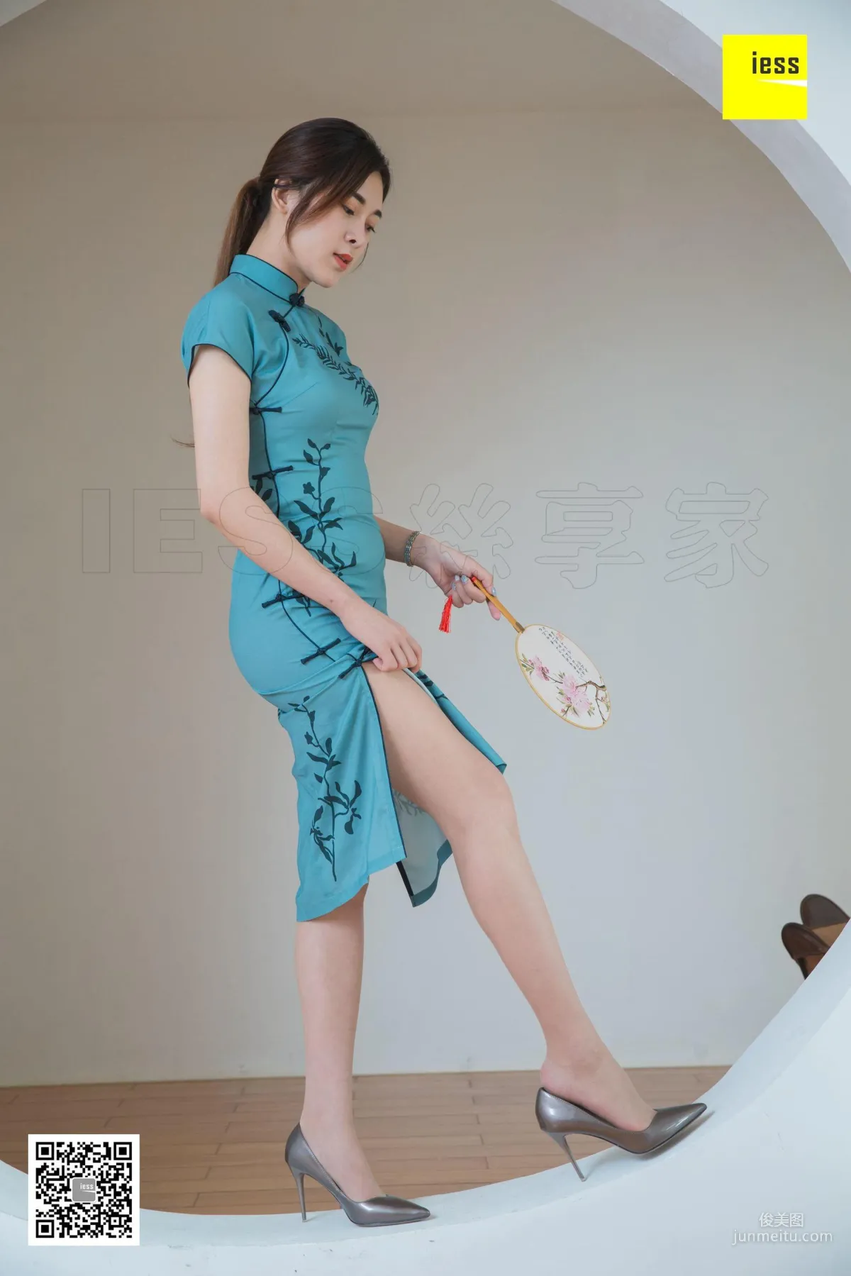 模特曦然 《曦然色戒同款旗袍》[異思趣向IESS] 寫真集 58