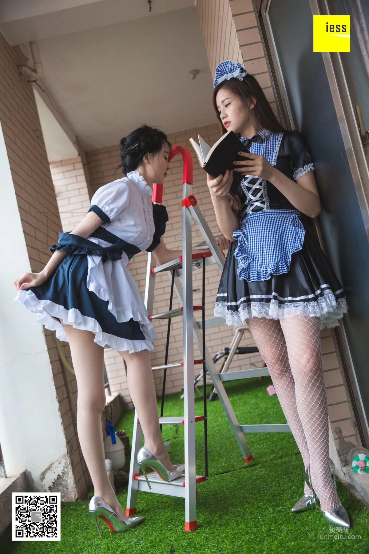 模特九妹&夢夢 《雙生女仆》[異思趣向IESS] 寫真集 23