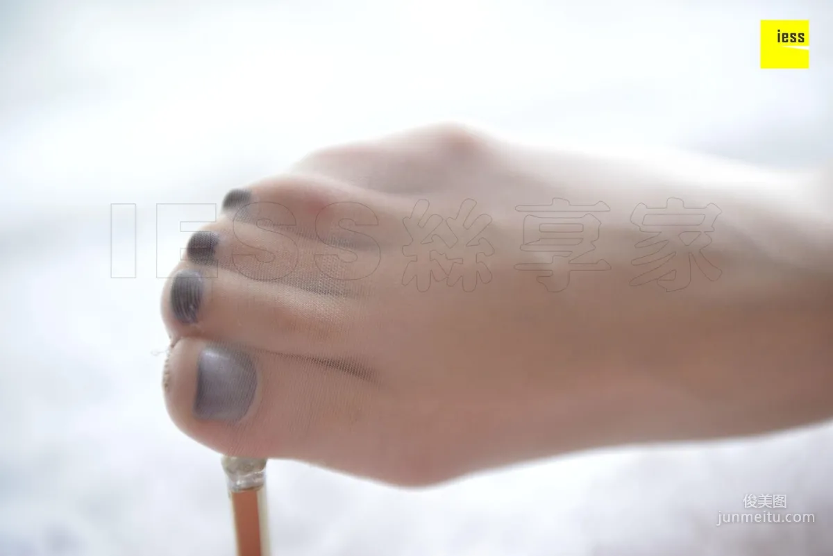 模特七七 《七七夢幻拖跟肉絲》[異思趣向IESS] 寫真集 76