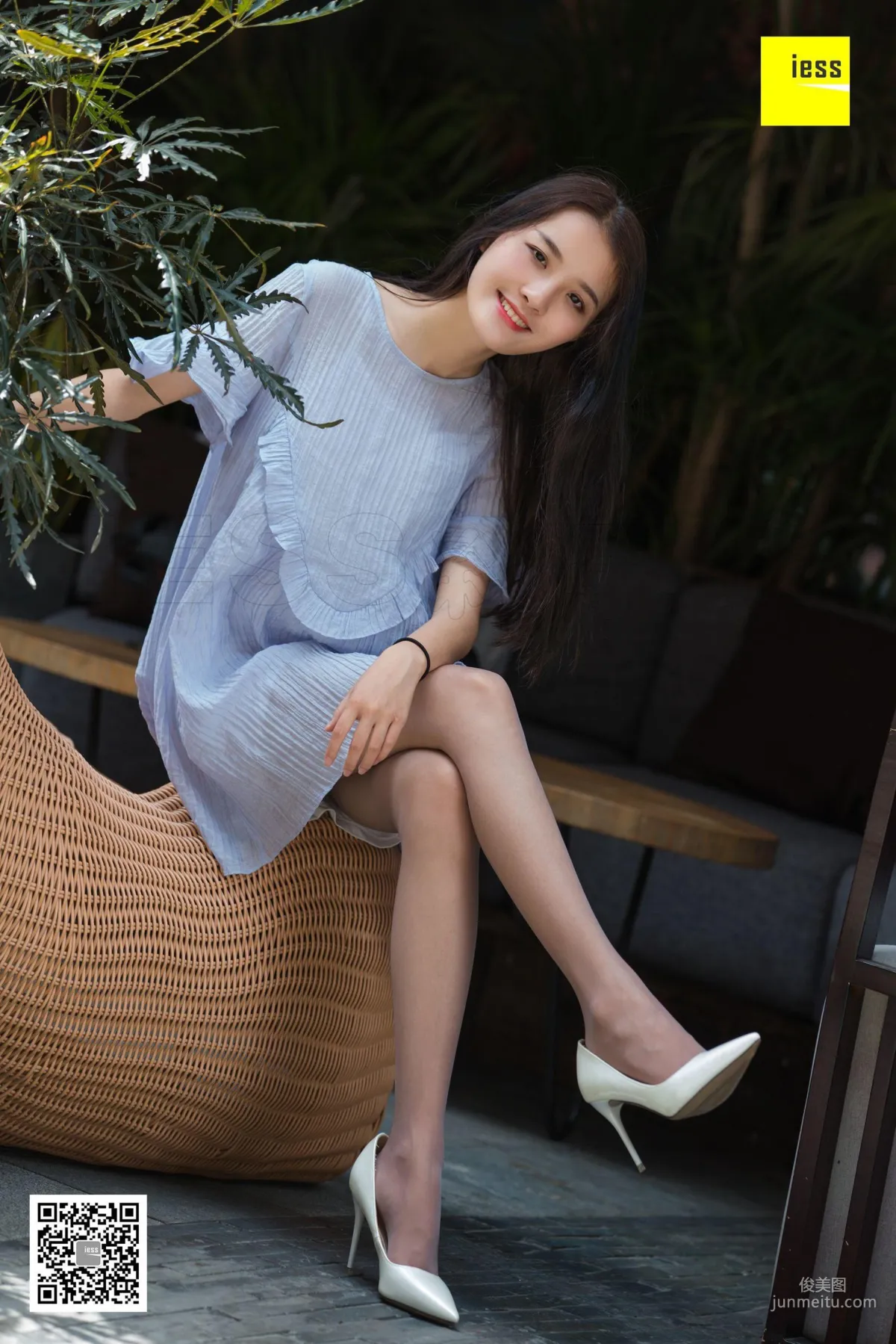 模特婉萍 《婉萍素雅風灰絲》[異思趣向IESS] 寫真集 79