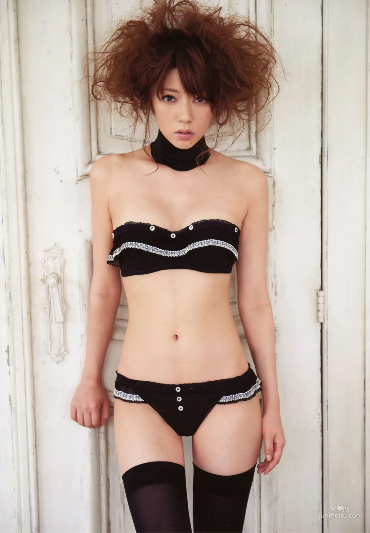 芳賀優里亜 Yuria Haga 「赤×ピンク」写真集 46