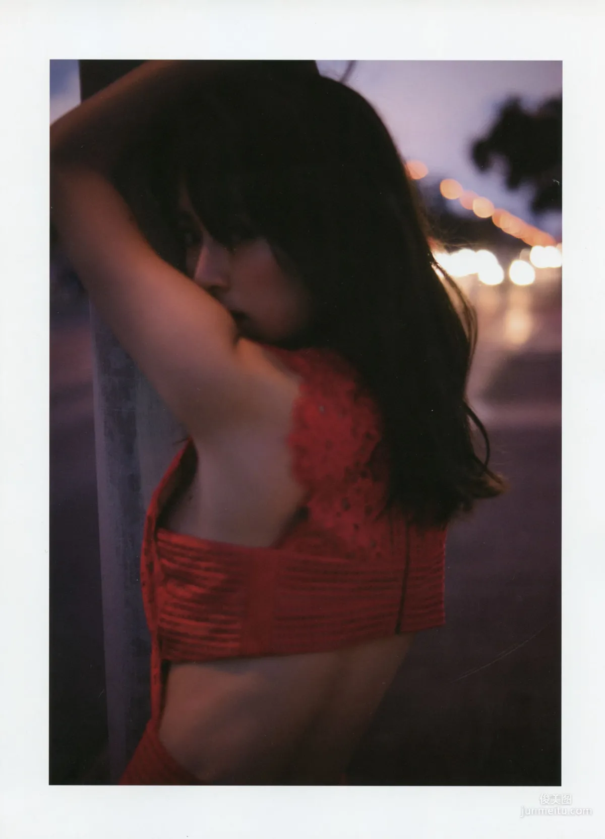 泉里香 1st Photobook「Rika!」写真集124