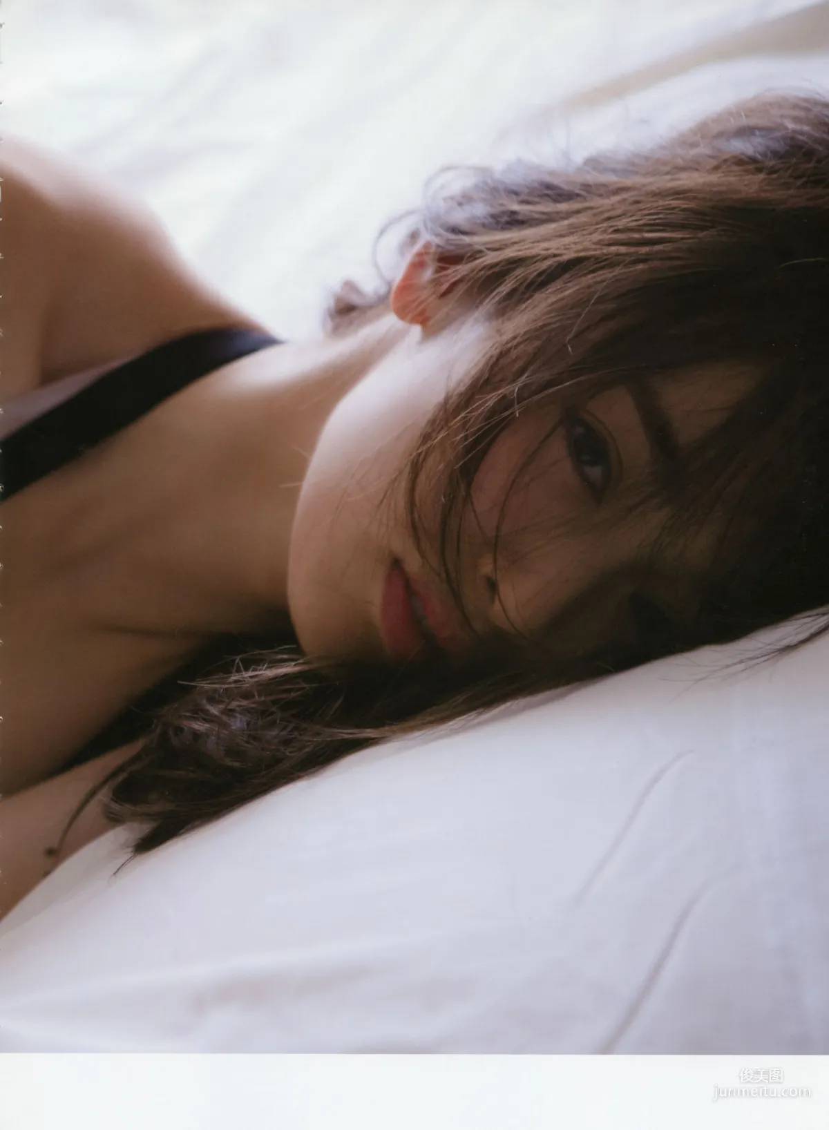 泉裡香 1st Photobook「Rika!」寫真集 122