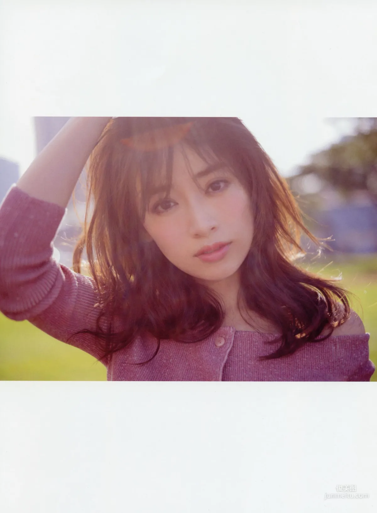 泉裡香 1st Photobook「Rika!」寫真集 95
