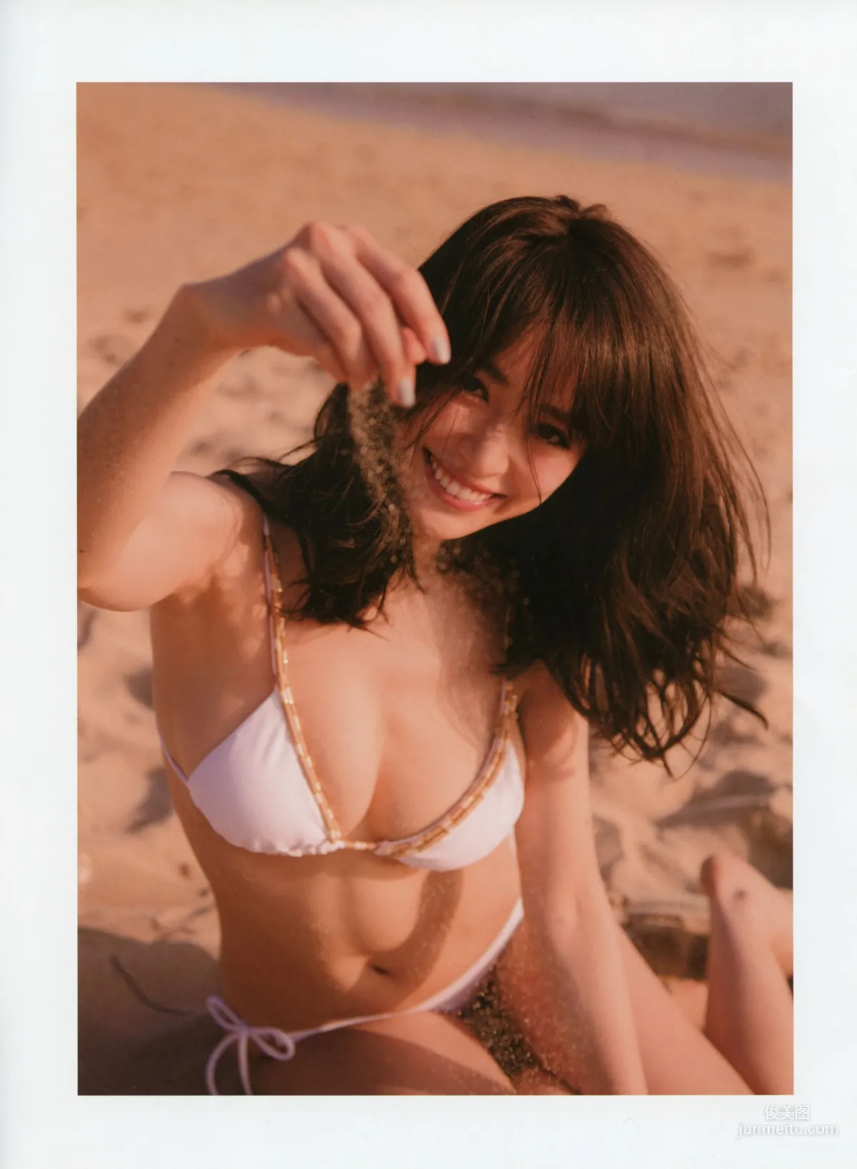 泉里香 1st Photobook「Rika!」写真集45