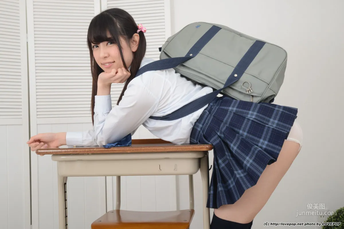 あおいれな/葵玲奈《Sausage licking uniform shirt - PPV》 [LOVEPOP] 寫真集 17
