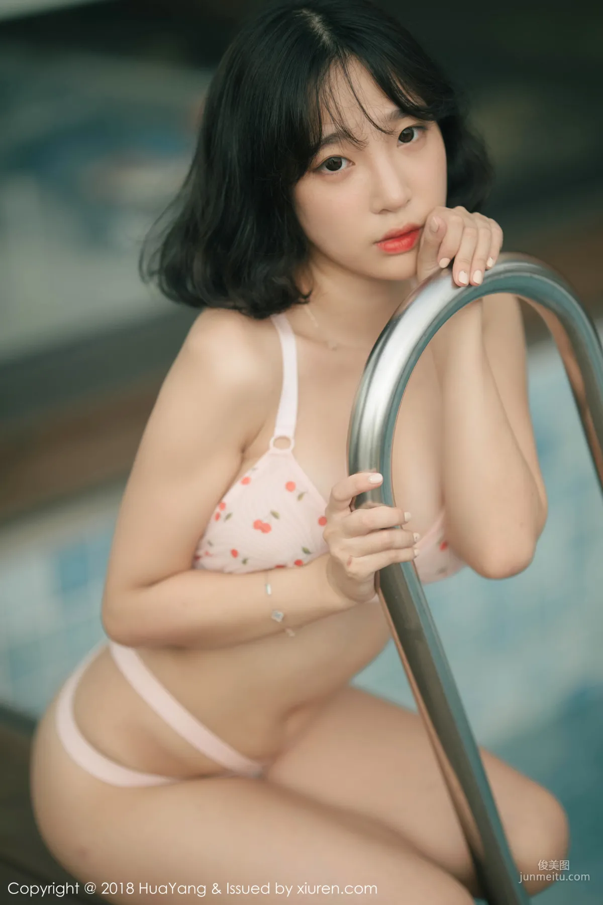 模特_卿卿《韓國妹子》 [花漾HuaYang] Vol.085 寫真集 36
