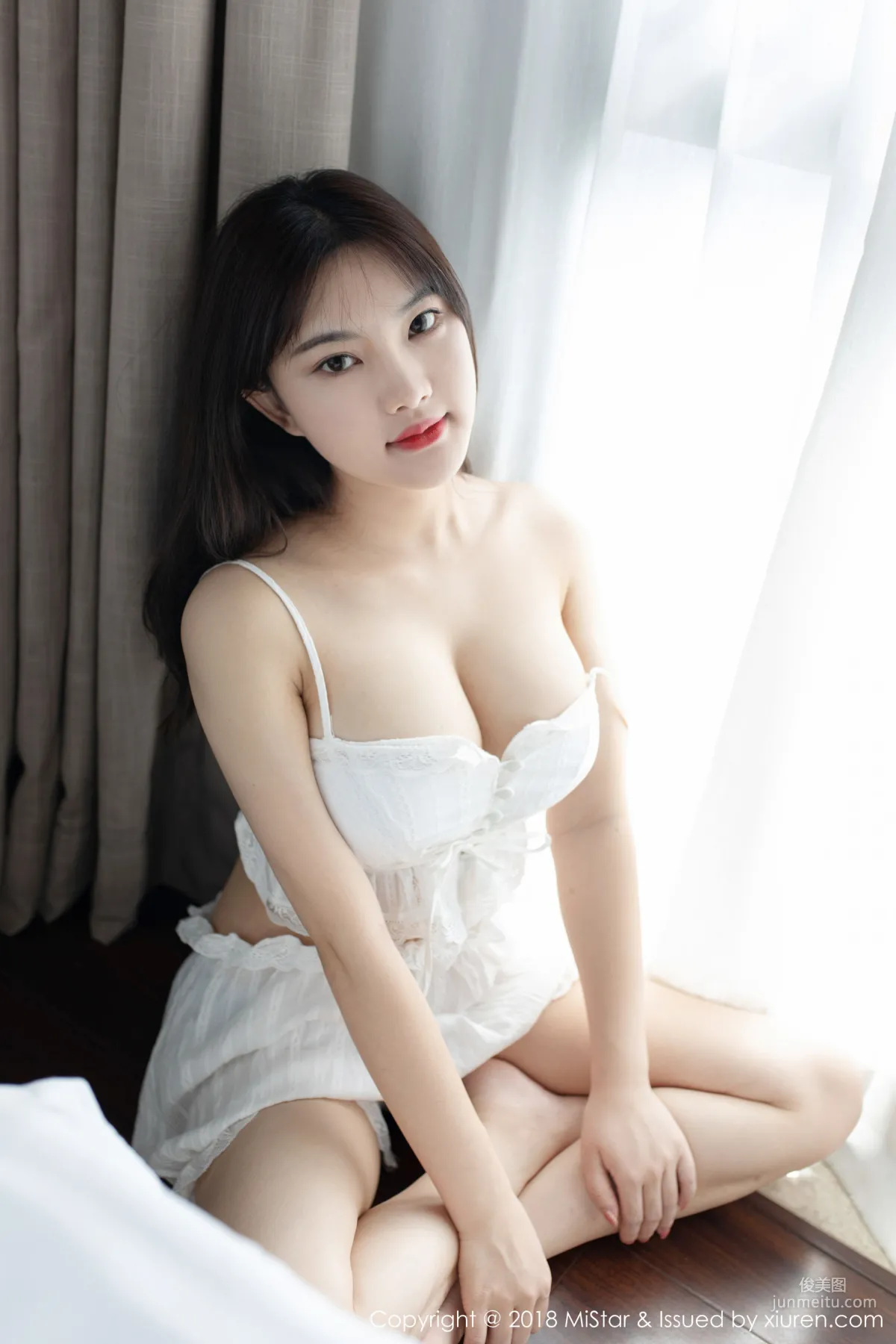小仓鼠《秀色可餐的软玉美女》 [魅妍社MiStar] VOL.246 写真集3