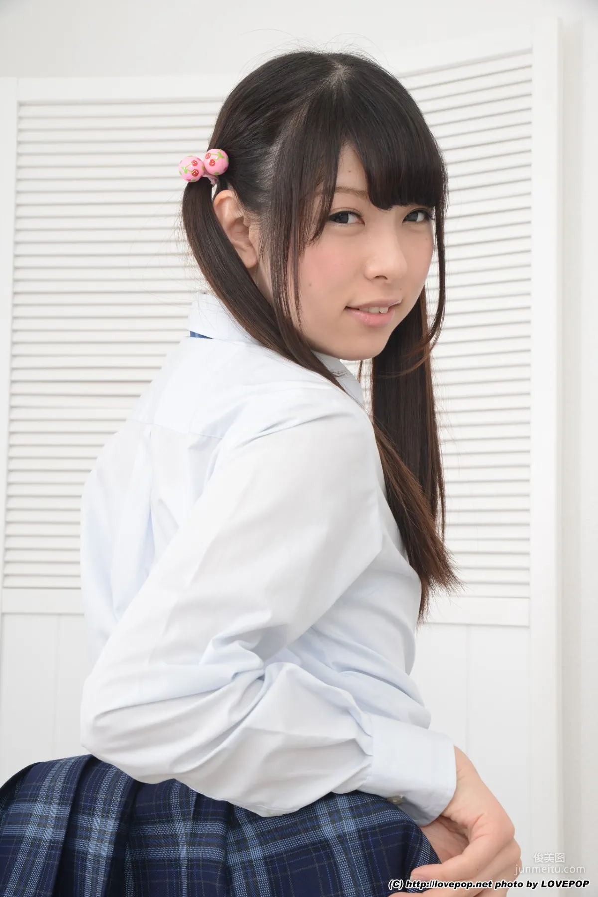 あおいれな/葵玲奈《Sausage licking uniform shirt - PPV》 [LOVEPOP] 寫真集 28