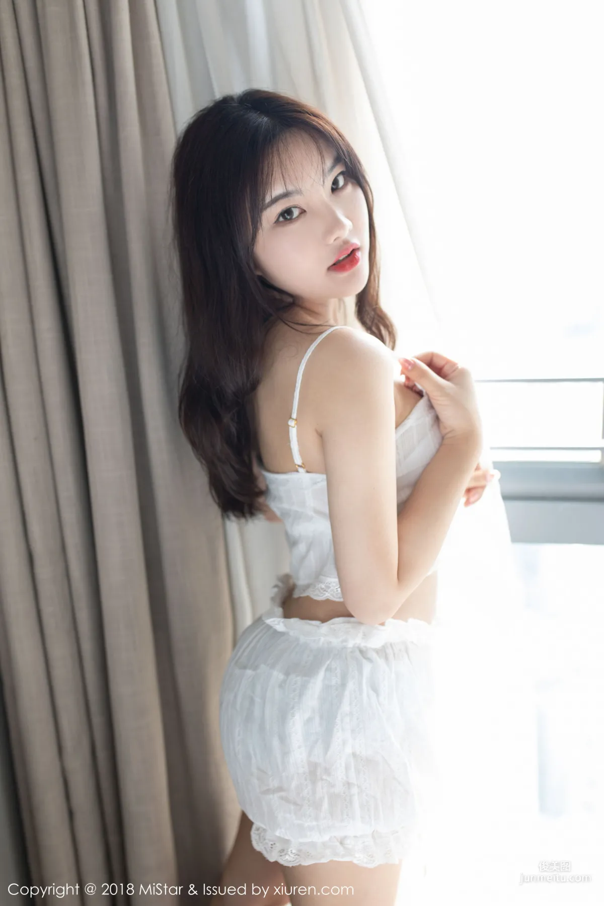 小仓鼠《秀色可餐的软玉美女》 [魅妍社MiStar] VOL.246 写真集1