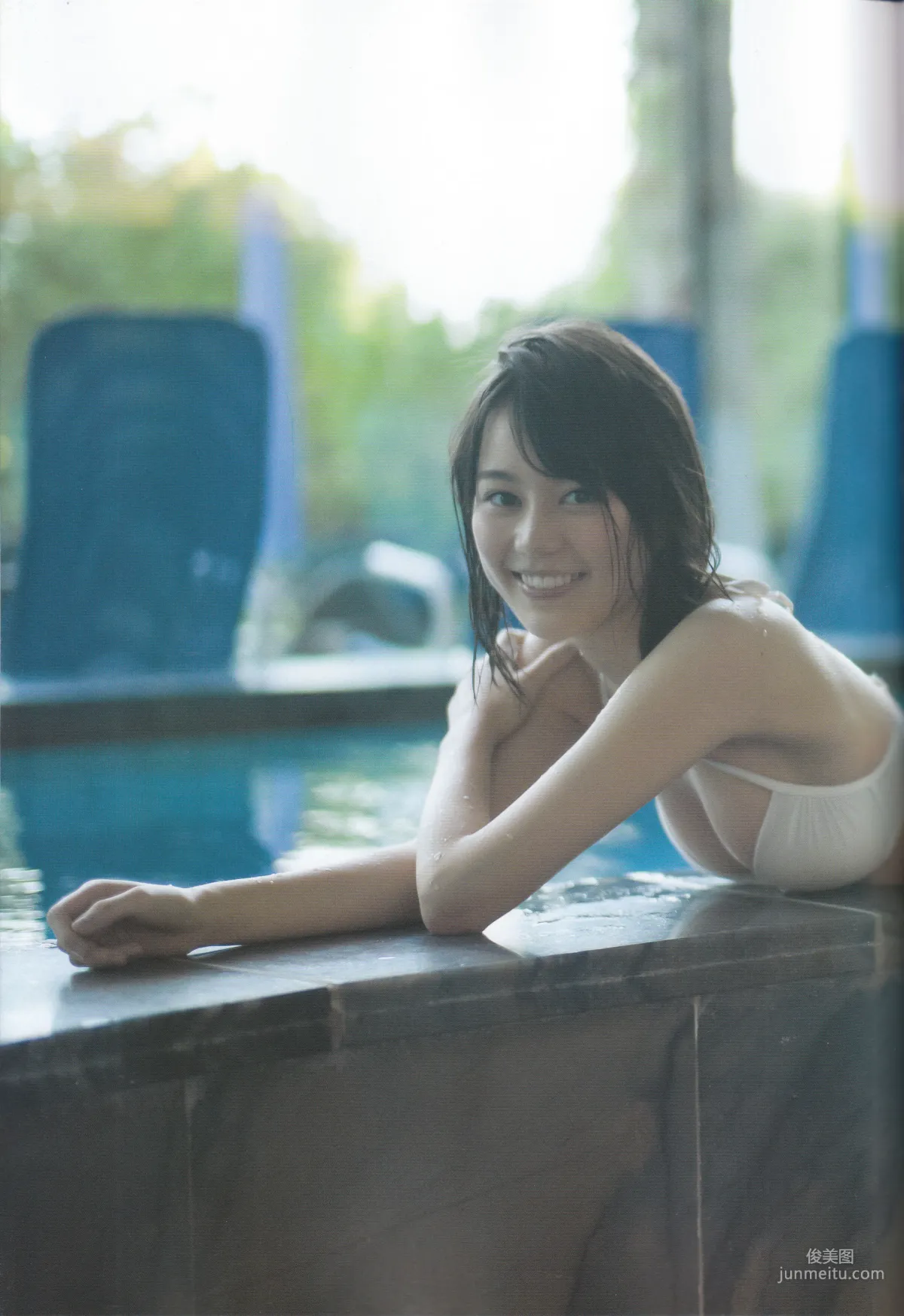 生田絵梨花『転調』1st寫真集 64