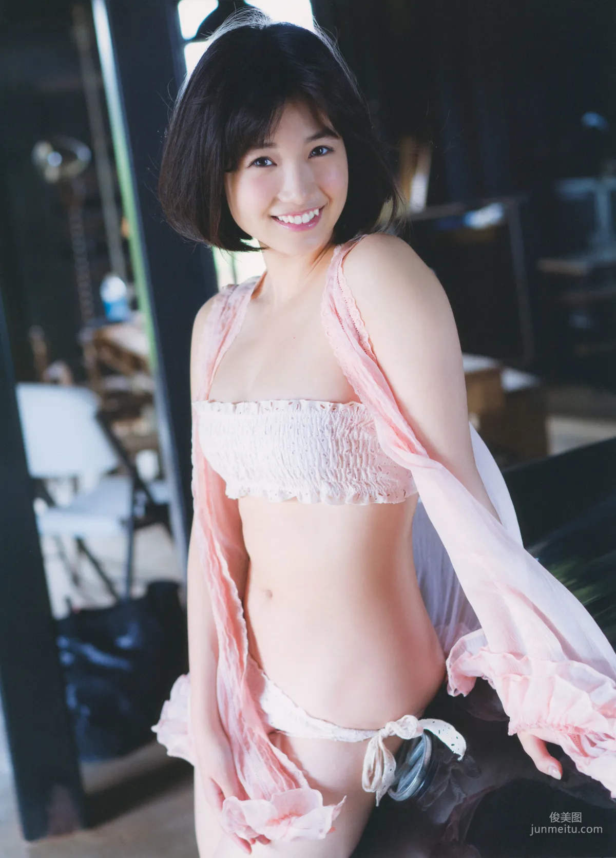 朝長美桜《日向》ファースト写真集 55