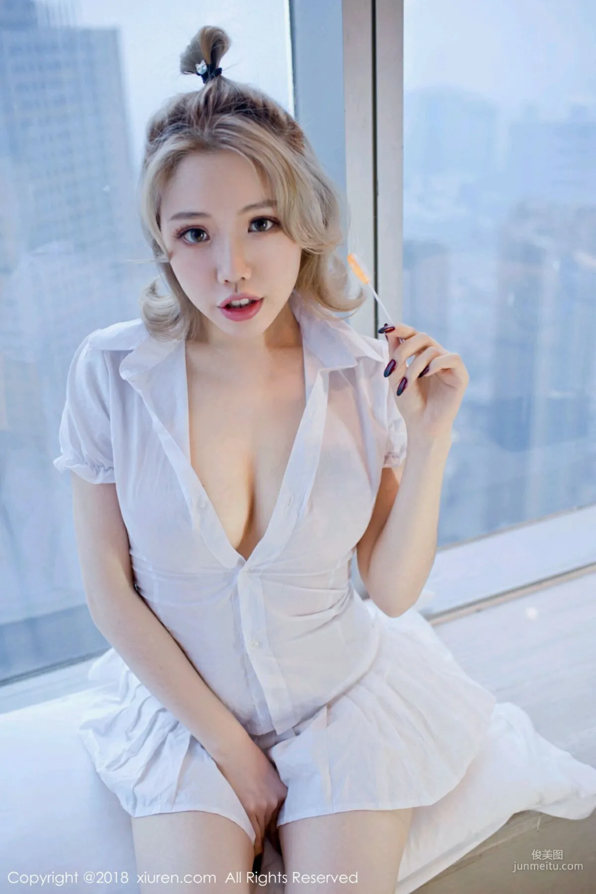 黃楽然《極品性感美女》 [秀人XIUREN] No.1235 寫真集 9
