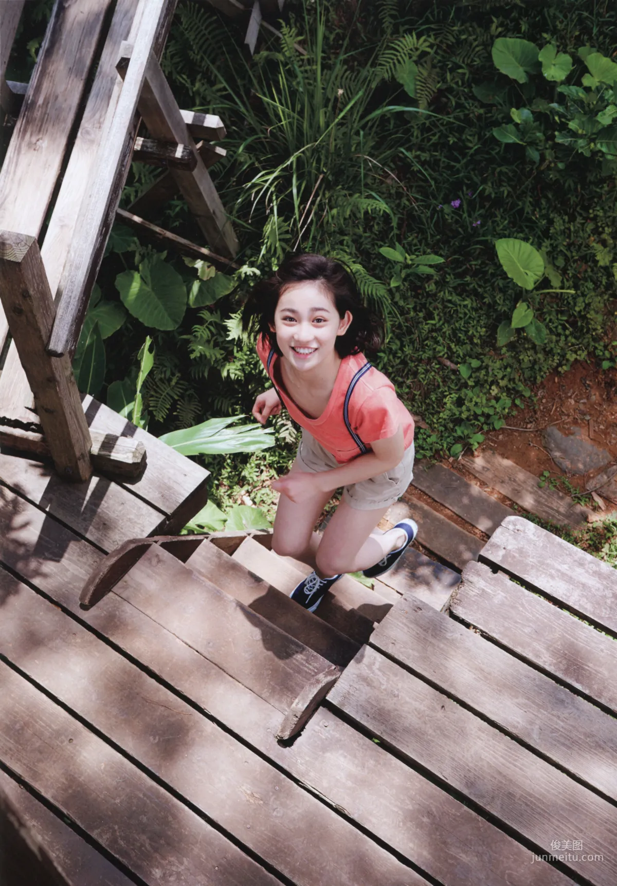 佐々木莉佳子 『 ＲＩＫＡＫＯ 』Amazon限定アザーカバーVer 写真集 33