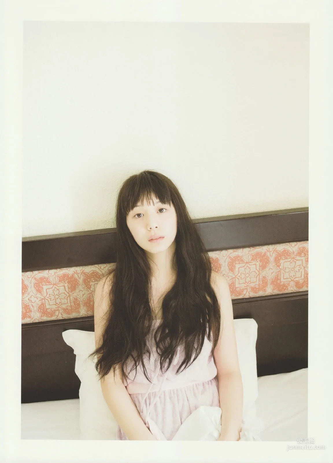 夏帆《Breeze With Kinako》 写真集19