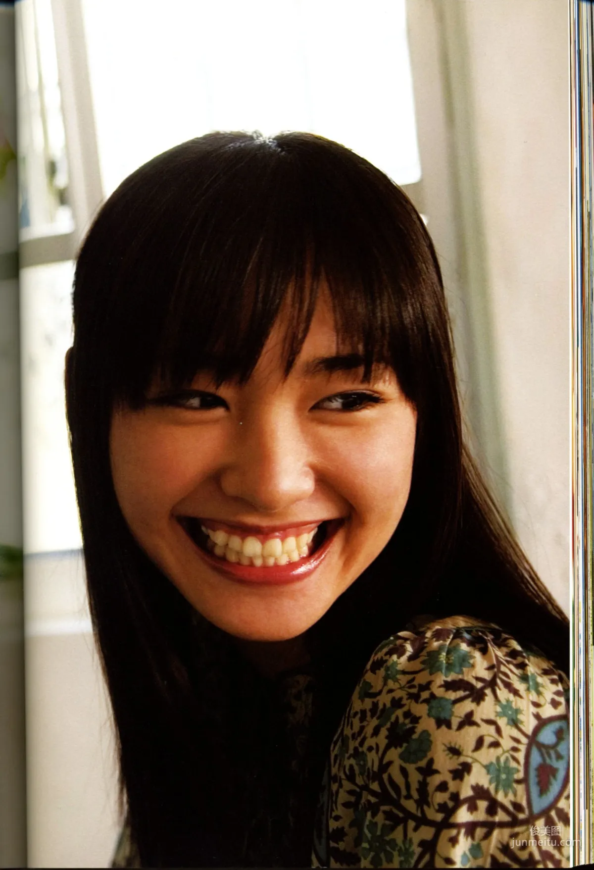 新垣結衣 《戀愛部屋》 戀するマドリ 寫真集 102