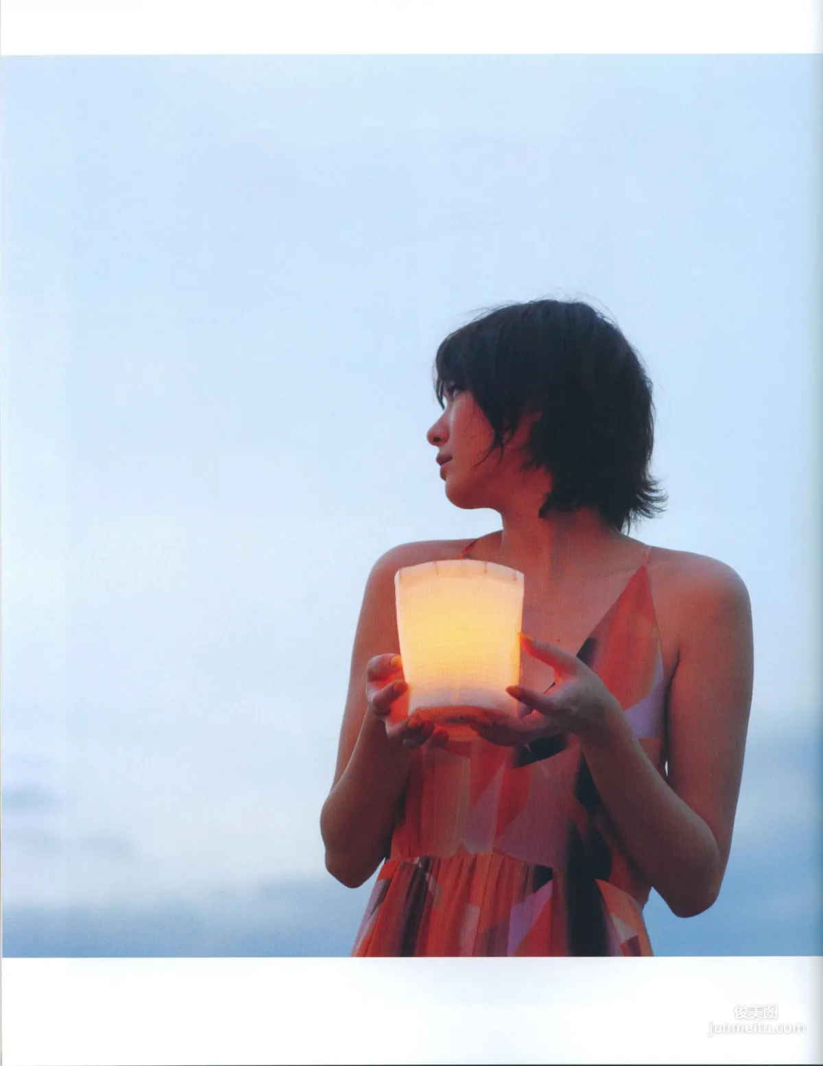 新垣結衣《Fashion Photo Magazine 2012》寫真集 76