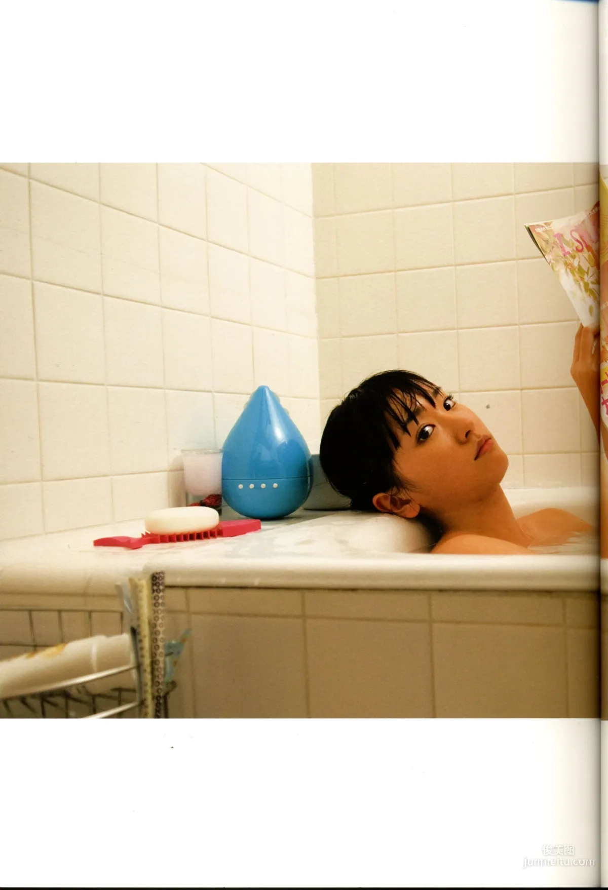 新垣結衣 《戀愛部屋》 戀するマドリ 寫真集 13