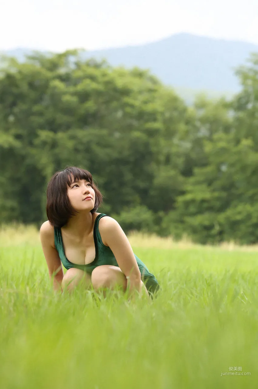 吉岡里帆 [周刊プレイボーイ] 2015 No.34·35 写真集17