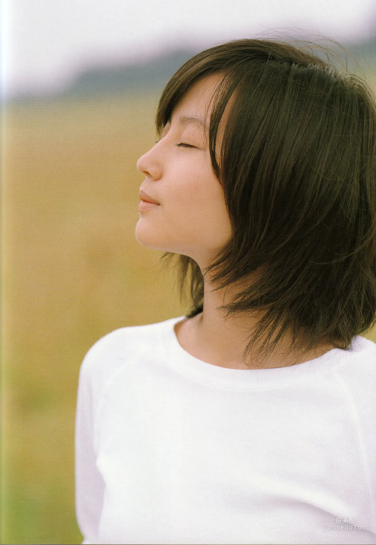 堀北真希《映畫「アルゼンチンババア」ビジュアルBOOK》「Cinematic」寫真集 92