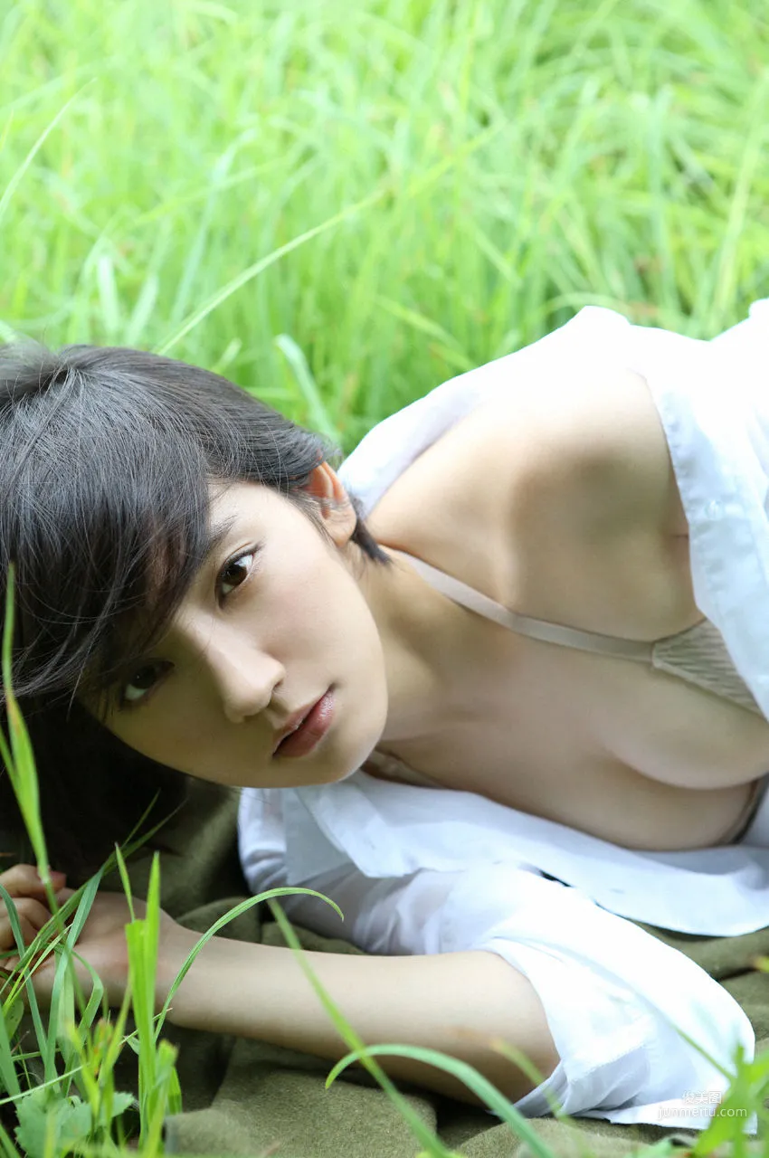 吉岡里帆 [周刊プレイボーイ] 2015 No.34·35 写真集19