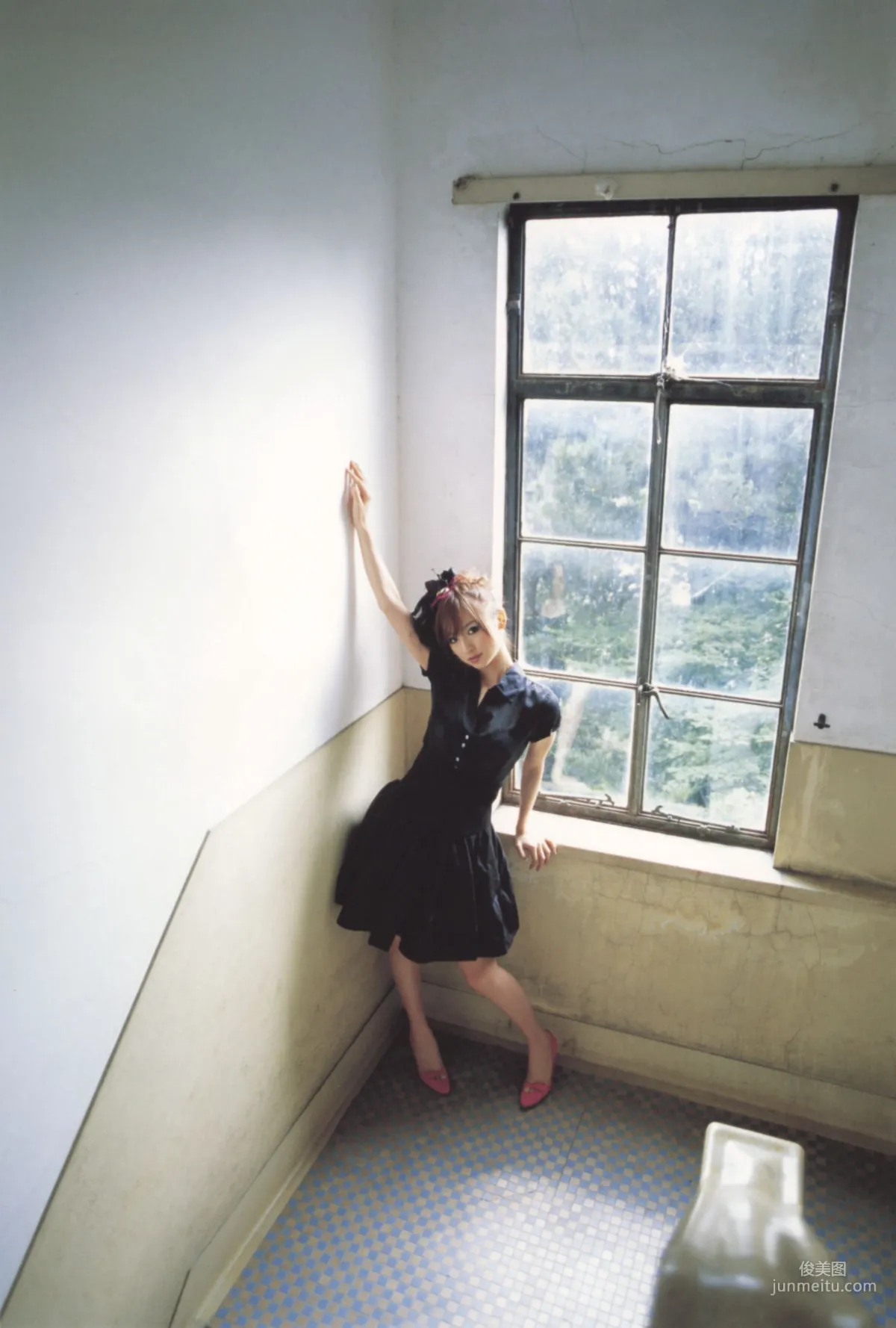 篠田麻里子 《Pendulum》 写真集64