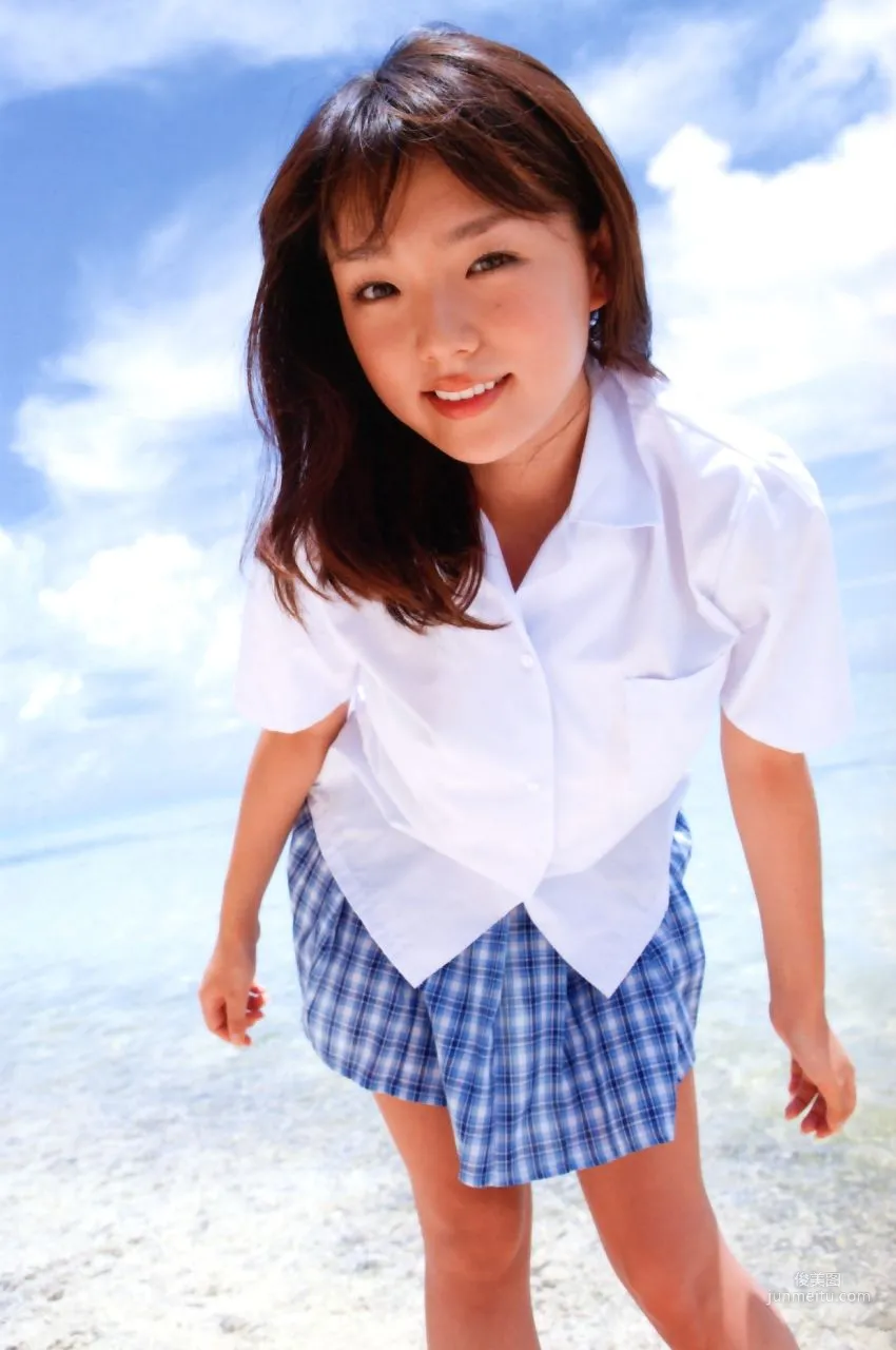 篠崎愛 『Love Scenes』 写真集15