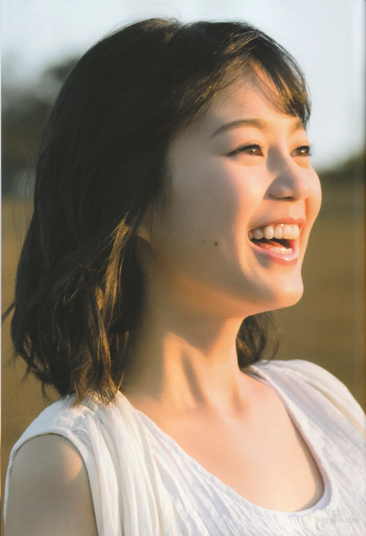 生田絵梨花『転調』1st寫真集 93