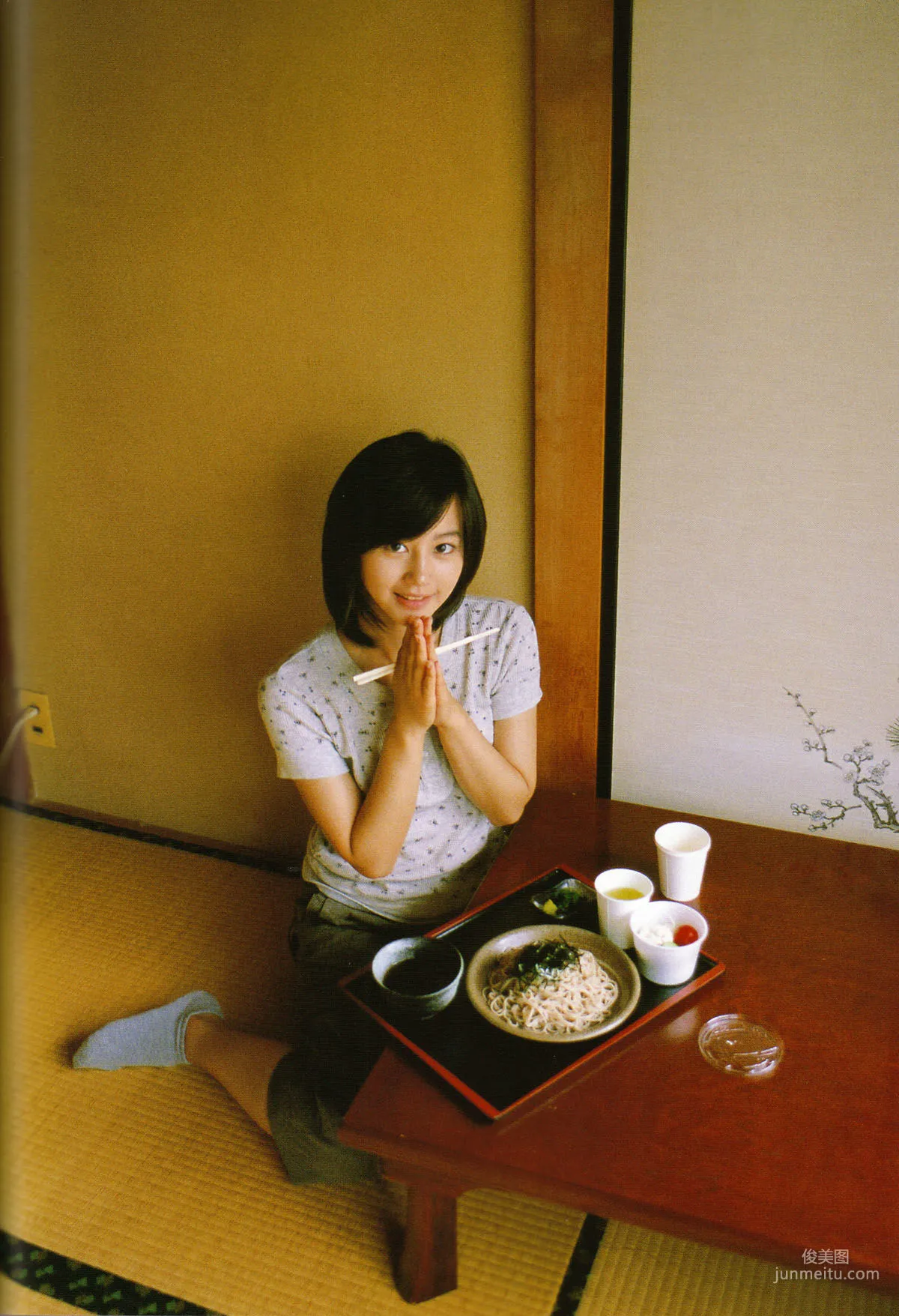 堀北真希《映畫「アルゼンチンババア」ビジュアルBOOK》「Cinematic」寫真集 48