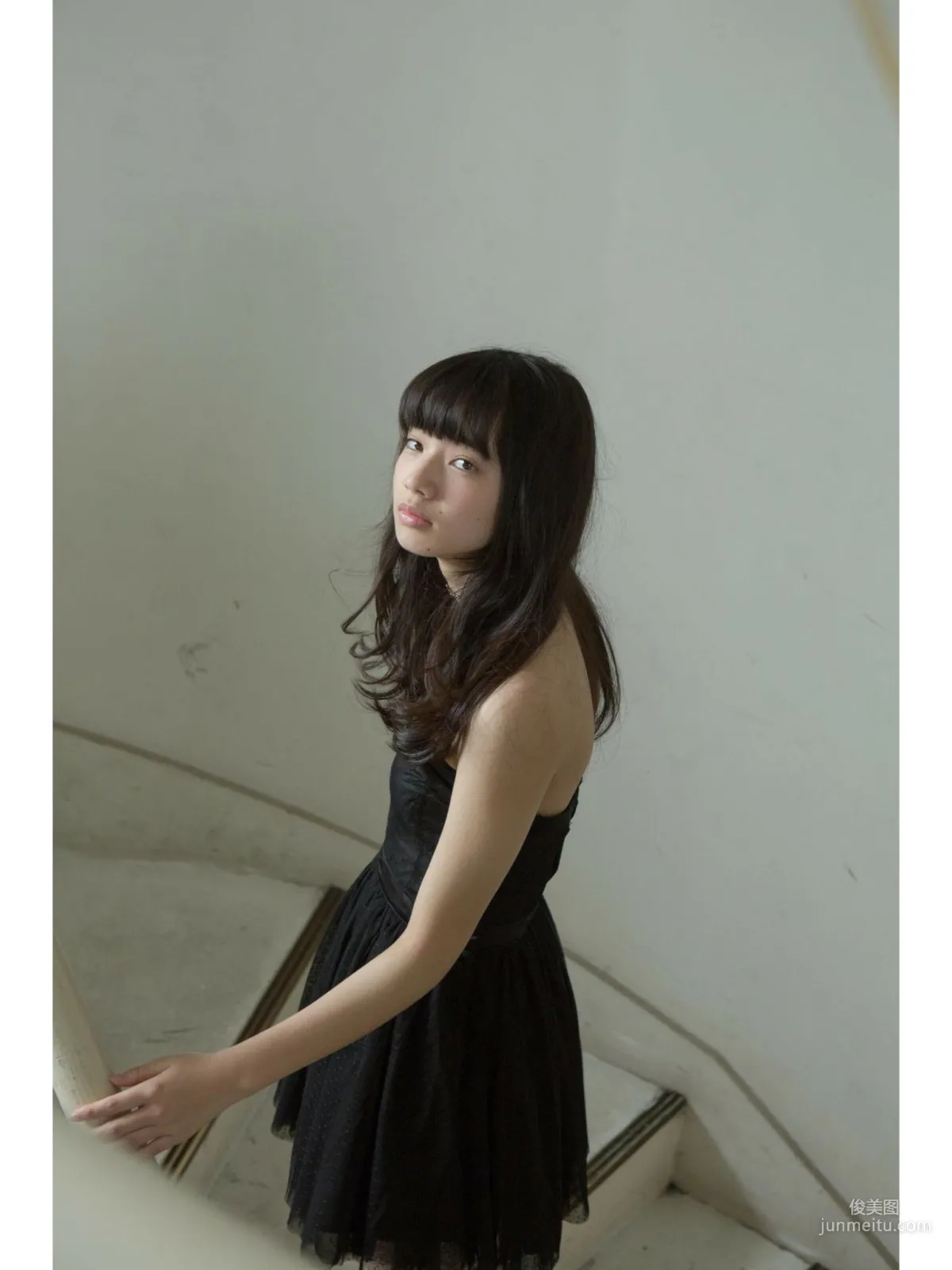 小松菜奈《PEOTO STAR》 VOL.5-VOL.9 寫真集 109