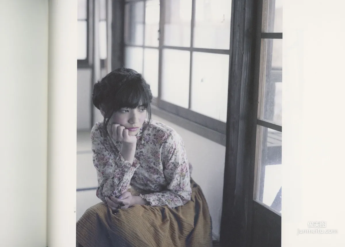 小松菜奈 《雪國》 高清掃描圖 53