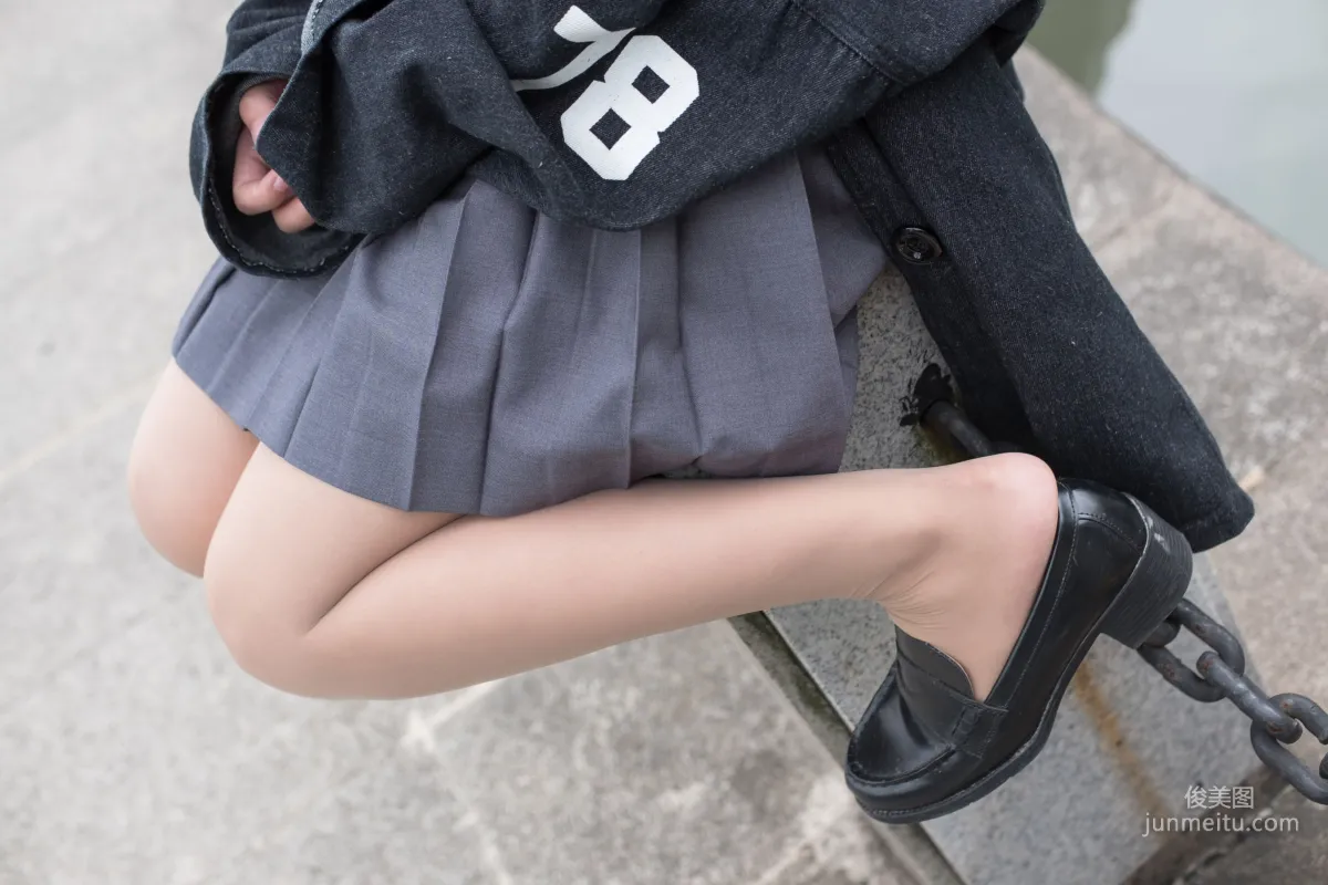 《学妹户外肉丝美足》 [森萝财团] BETA-008 写真集34