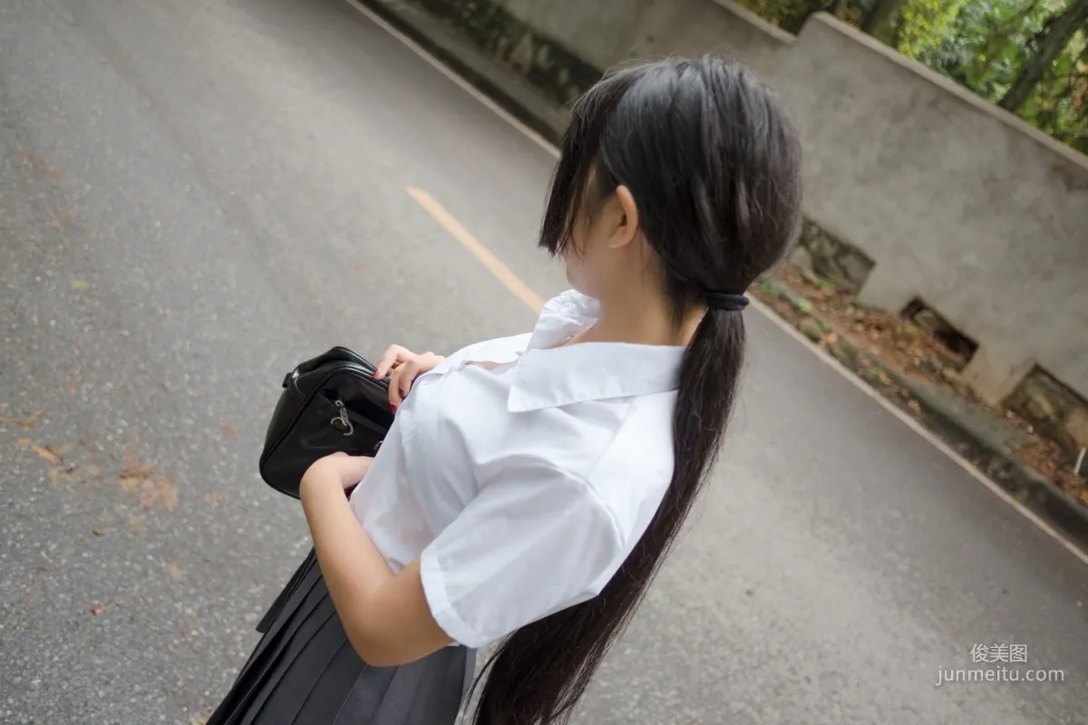 《女生的白衬衣诱惑》 [森萝财团] BETA-005 写真集19