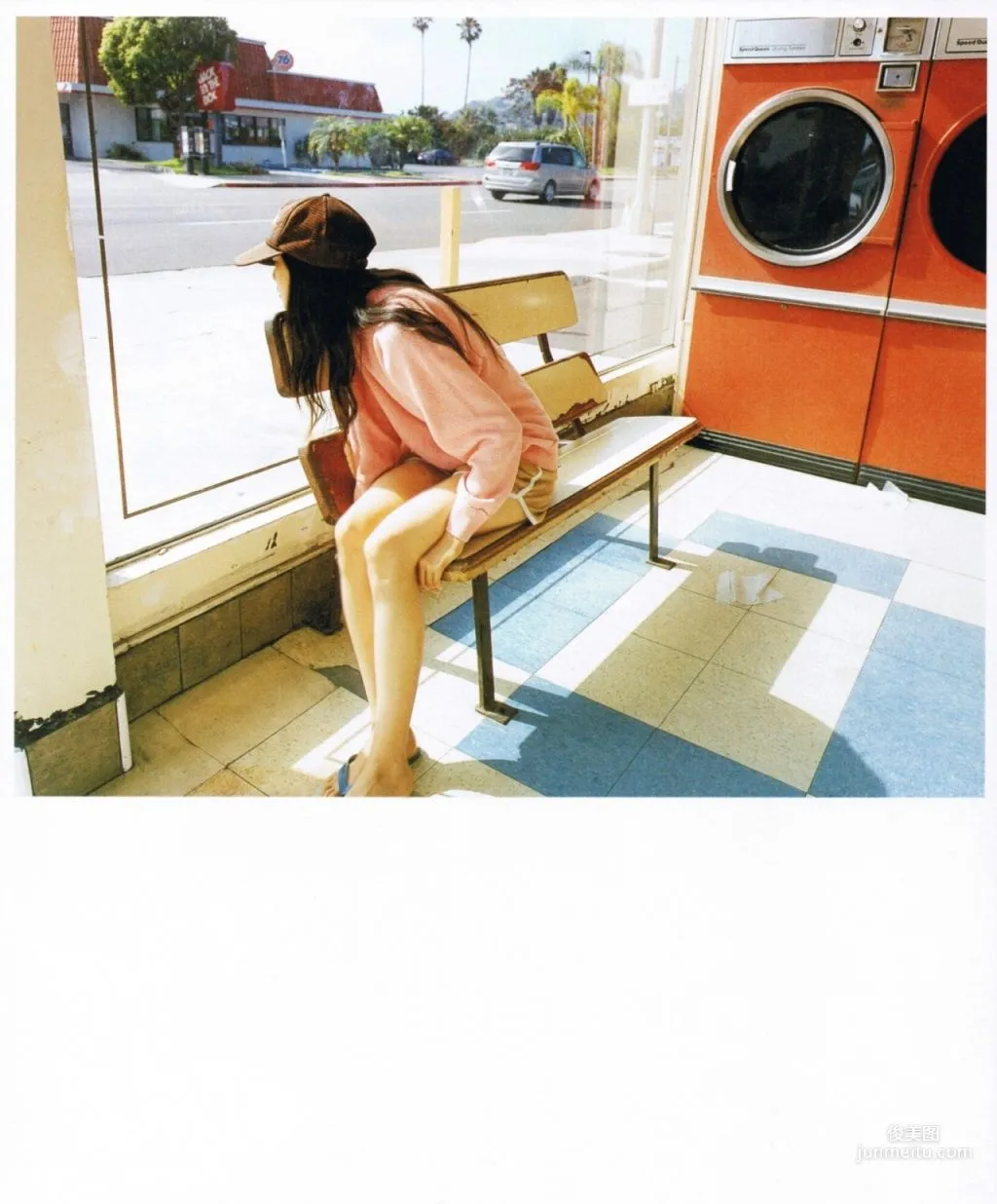 苍井优『Travel__Sand』写真集9