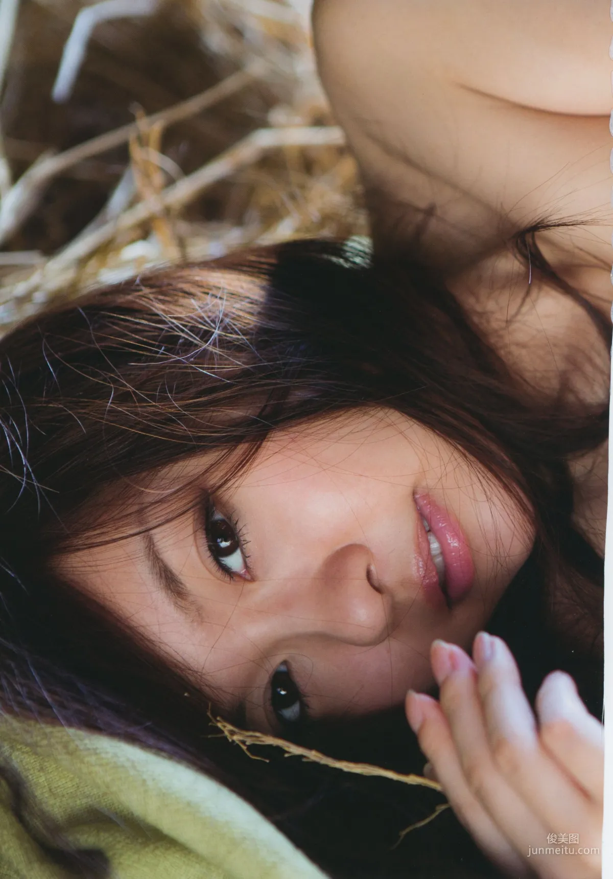 葉山めい/叶山芽衣 「May I …」1st.写真集52